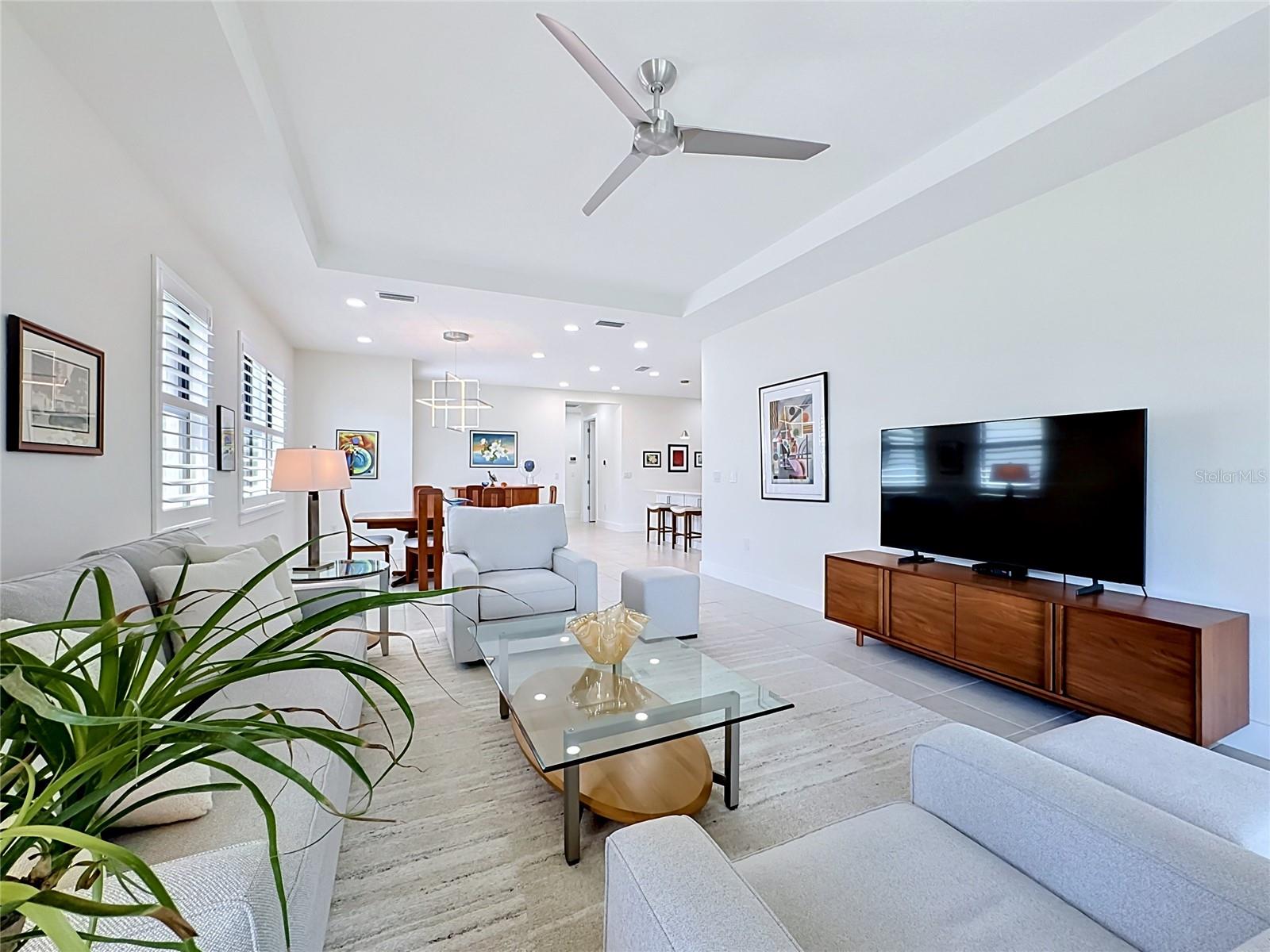 Villa at 18604 DAYSPRING PL, VENICE, photo 18 of 67