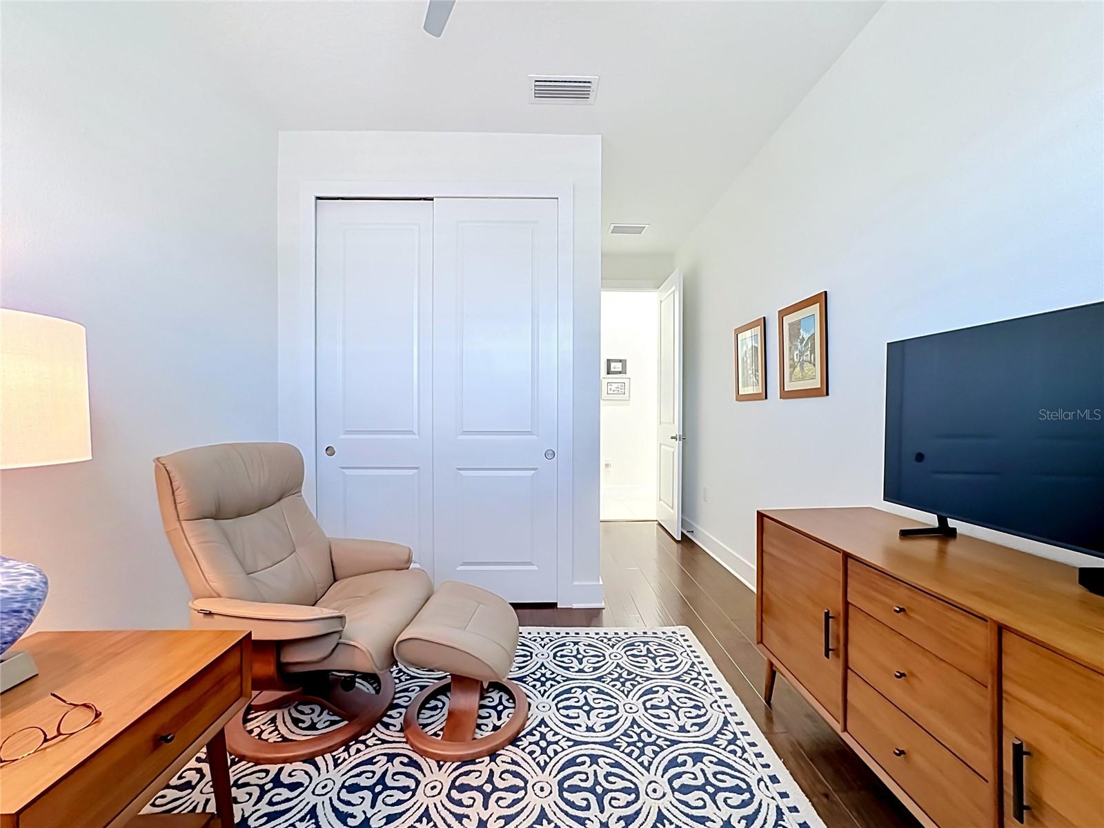 Villa at 18604 DAYSPRING PL, VENICE, photo 40 of 67