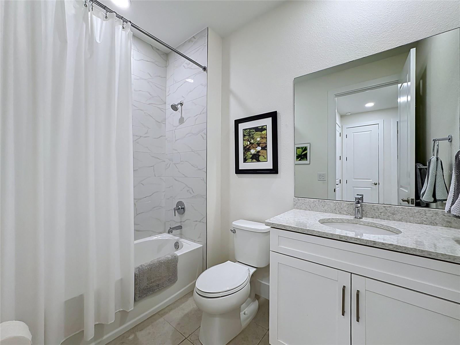 Villa at 18604 DAYSPRING PL, VENICE, photo 41 of 67