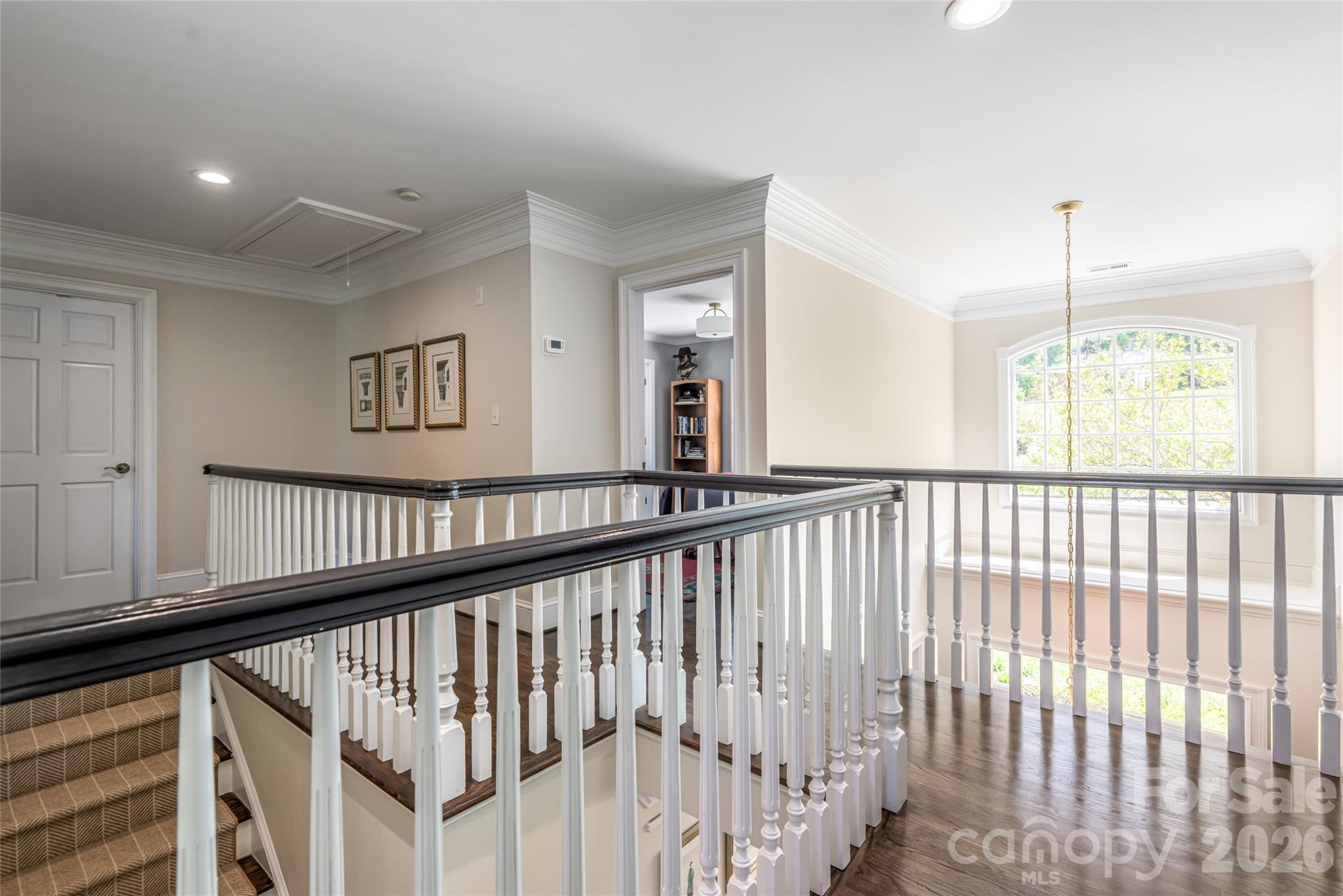 Upstairs Hallway - 38 Pine Acre Boulevard, Asheville