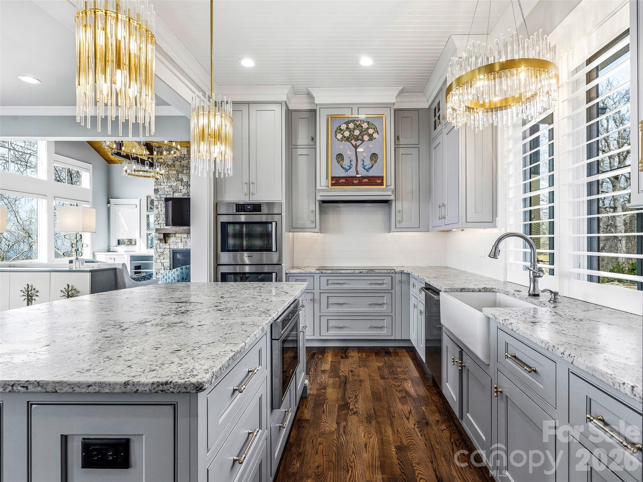 Single Family Residence at 236 Summerset Drive, Hendersonville, photo 12 of 48