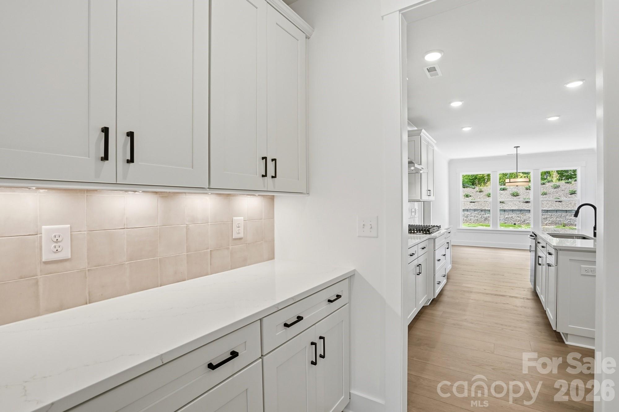 Butlers Pantry - 5076 McLaughlin Loop, Waxhaw