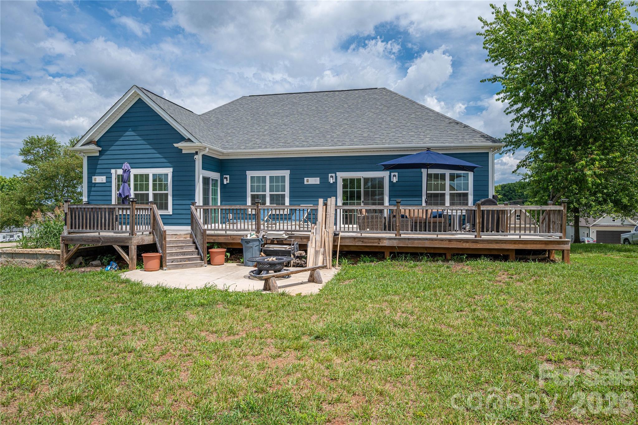 Level back yard - 2725 Eagle Drive, Lincolnton