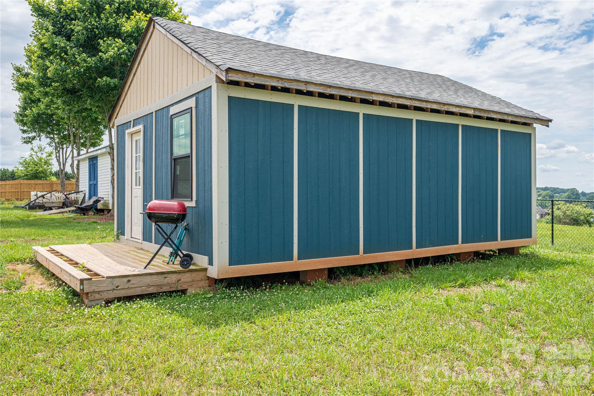 Shed conveys - 2725 Eagle Drive, Lincolnton
