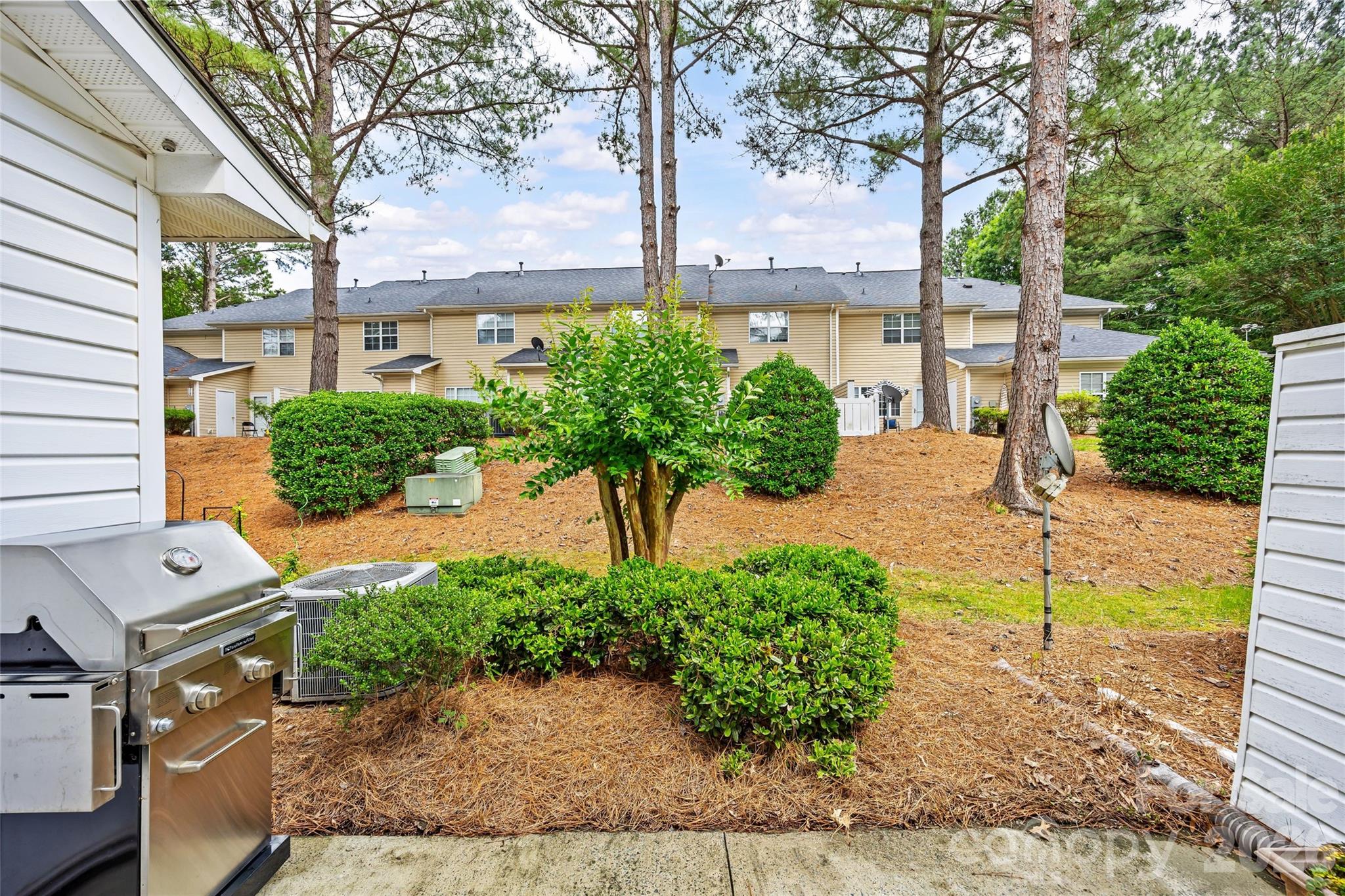 Townhouse at 4259 Melrose Club Drive, Matthews, photo 35 of 48