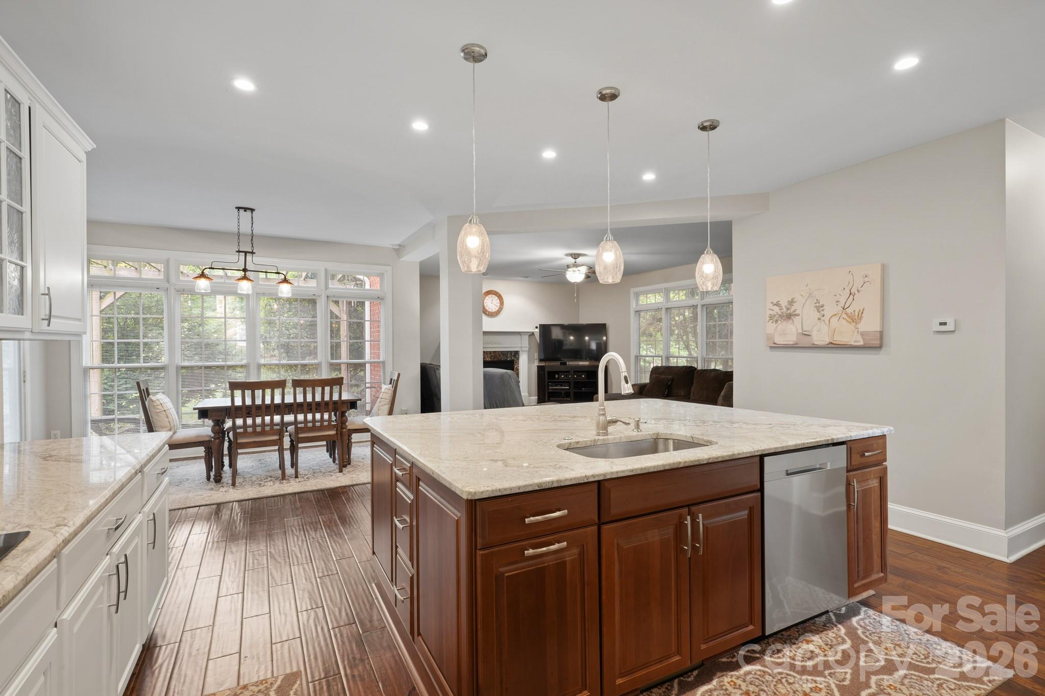Single Family Residence at 837 Shetland Place NW, Concord, photo 8 of 43