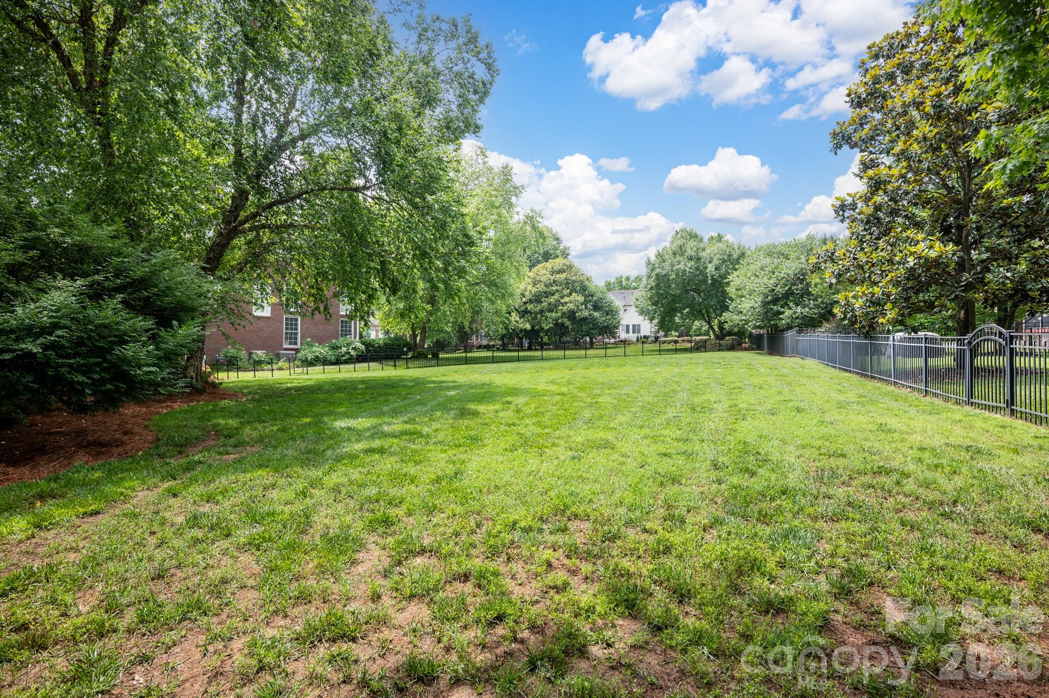 Single Family Residence at 837 Shetland Place NW, Concord, photo 39 of 43