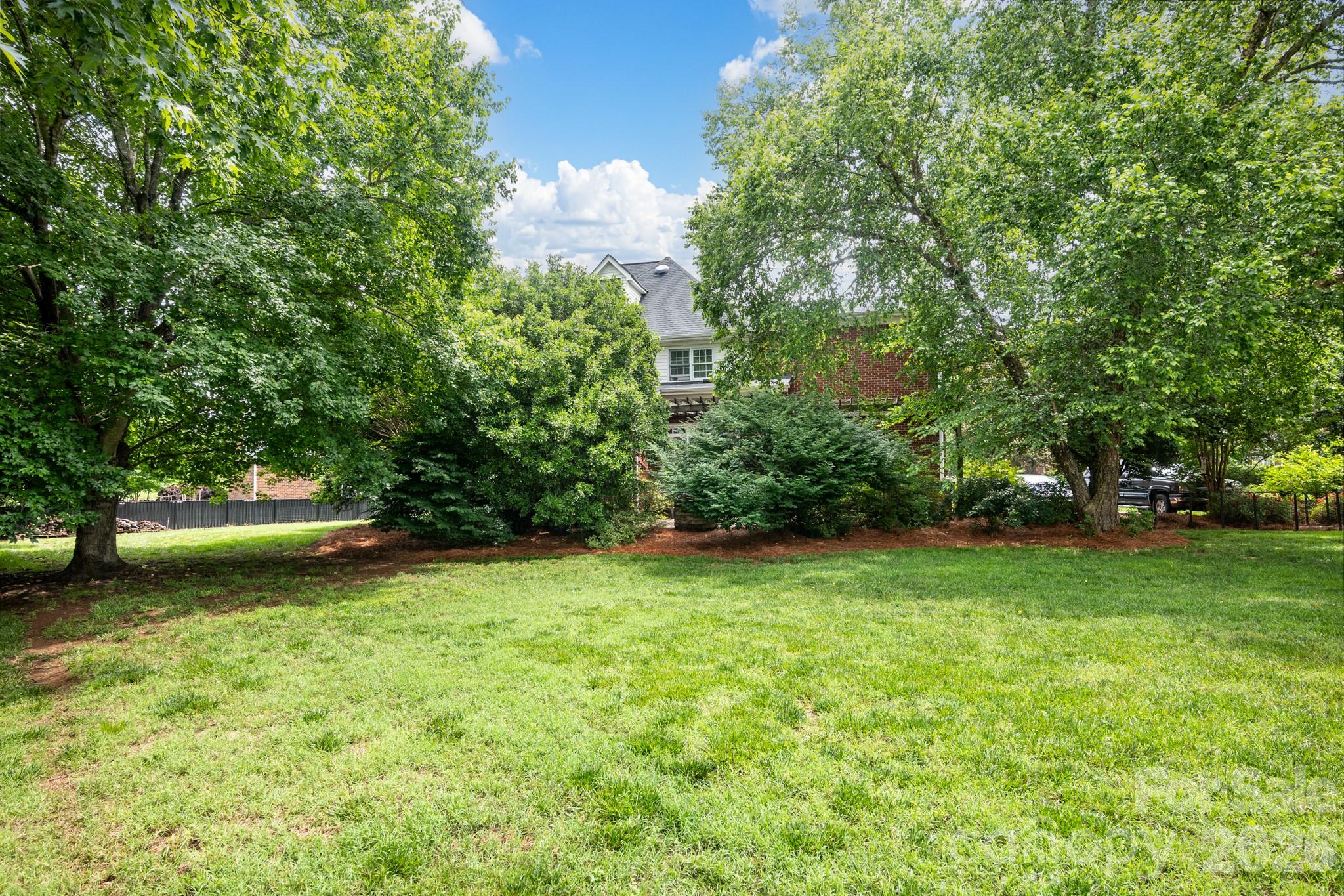 Single Family Residence at 837 Shetland Place NW, Concord, photo 40 of 43