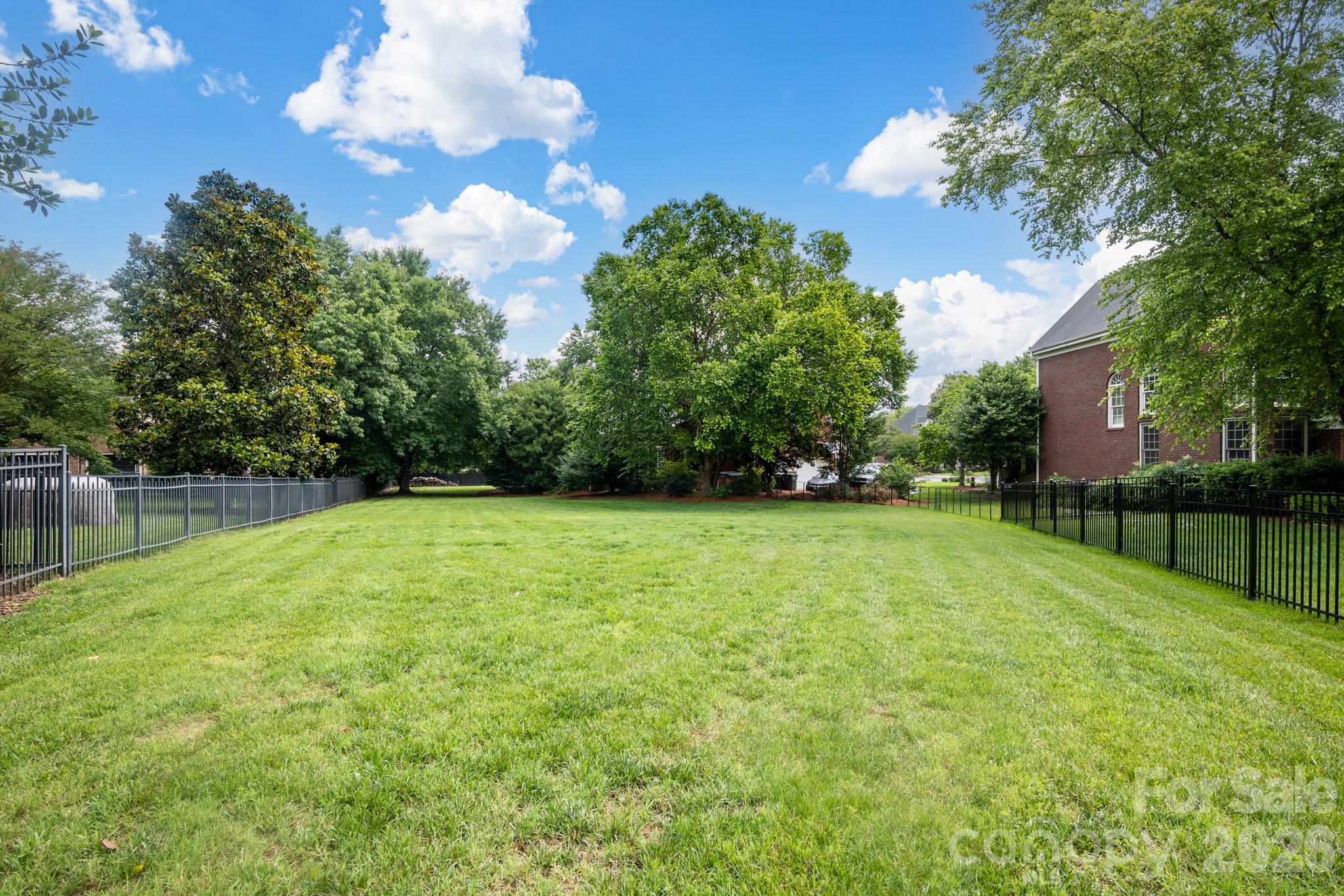 Single Family Residence at 837 Shetland Place NW, Concord, photo 41 of 43