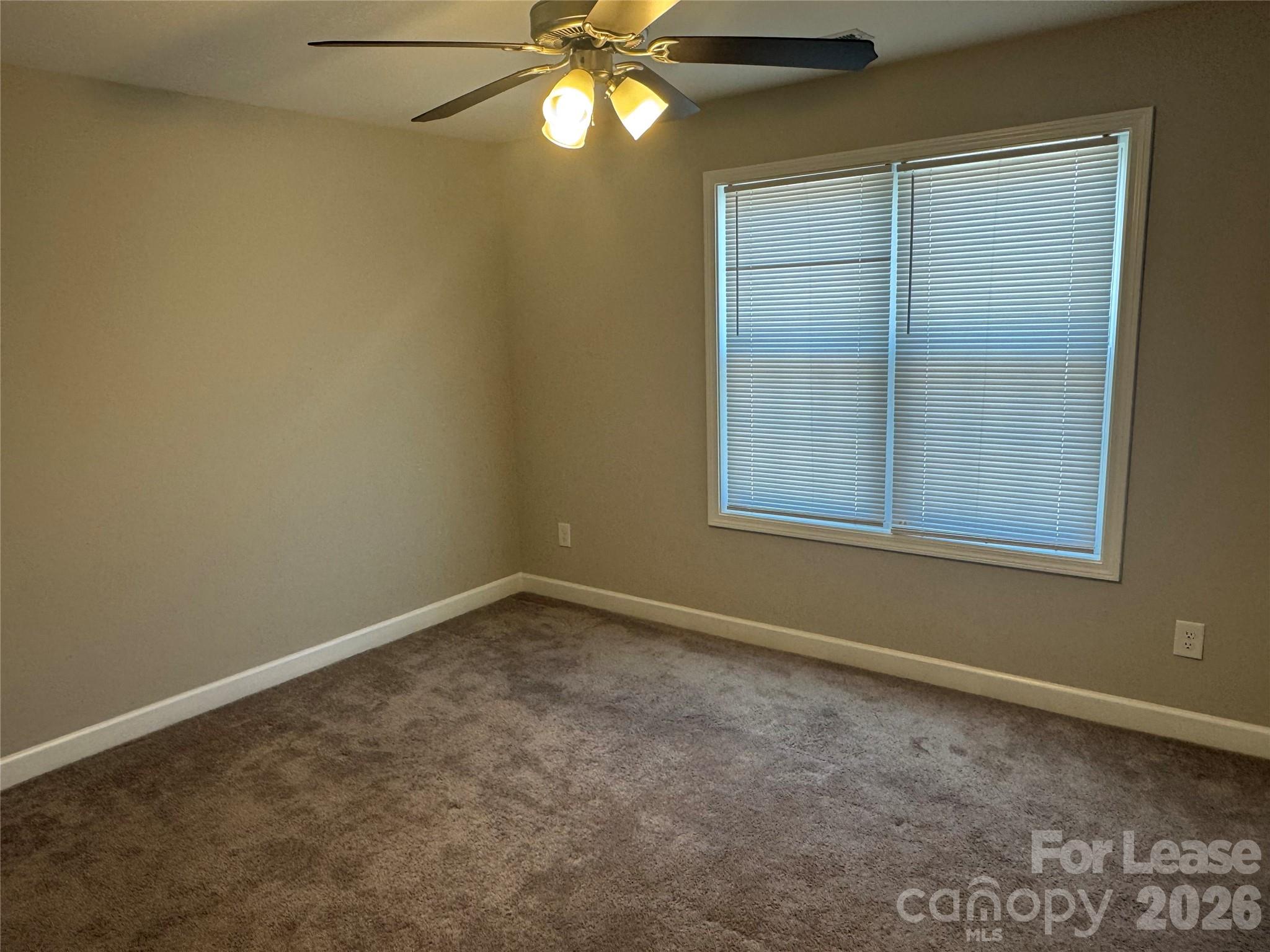 Townhouse at 211 N Oak Street, Salisbury, photo 2 of 11