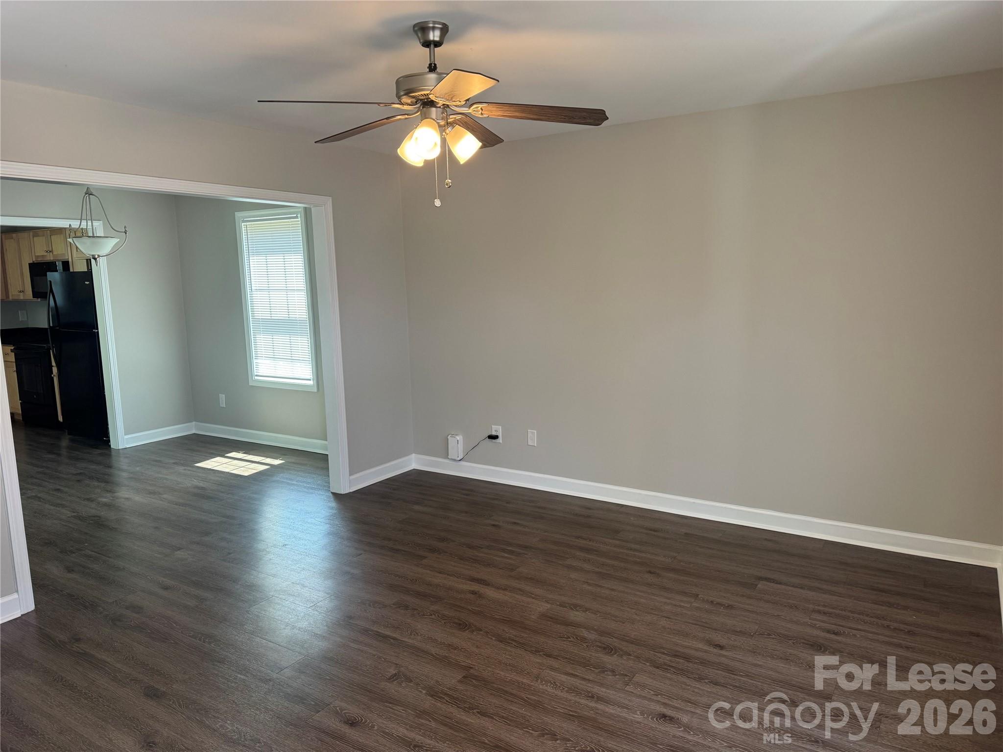 Townhouse at 211 N Oak Street, Salisbury, photo 3 of 11