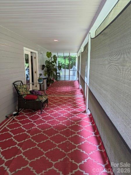 Private screened in back porch - 59 Ck Cabin Drive, Hot Springs