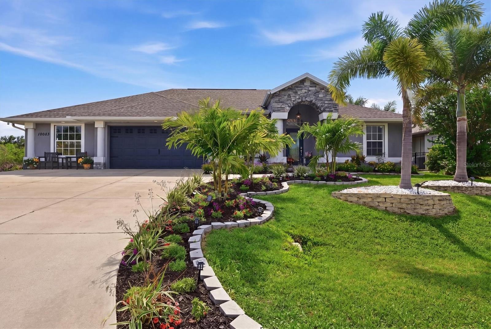 Single Family Residence at 10083 KANSAS CITY ST, PORT CHARLOTTE, photo 10 of 62