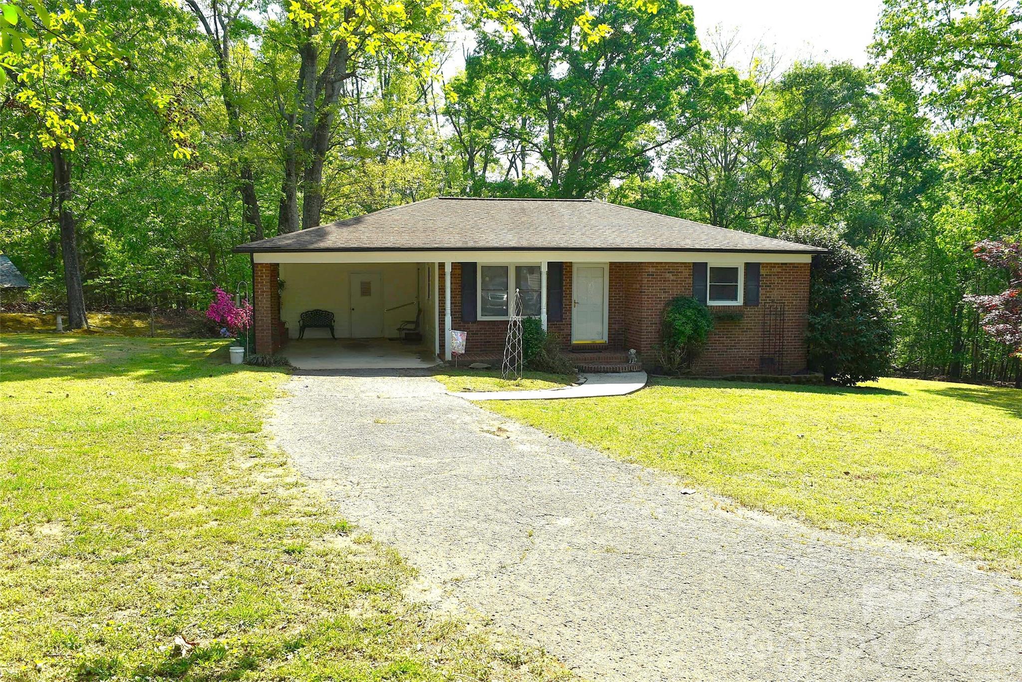 217 Redwood Lane