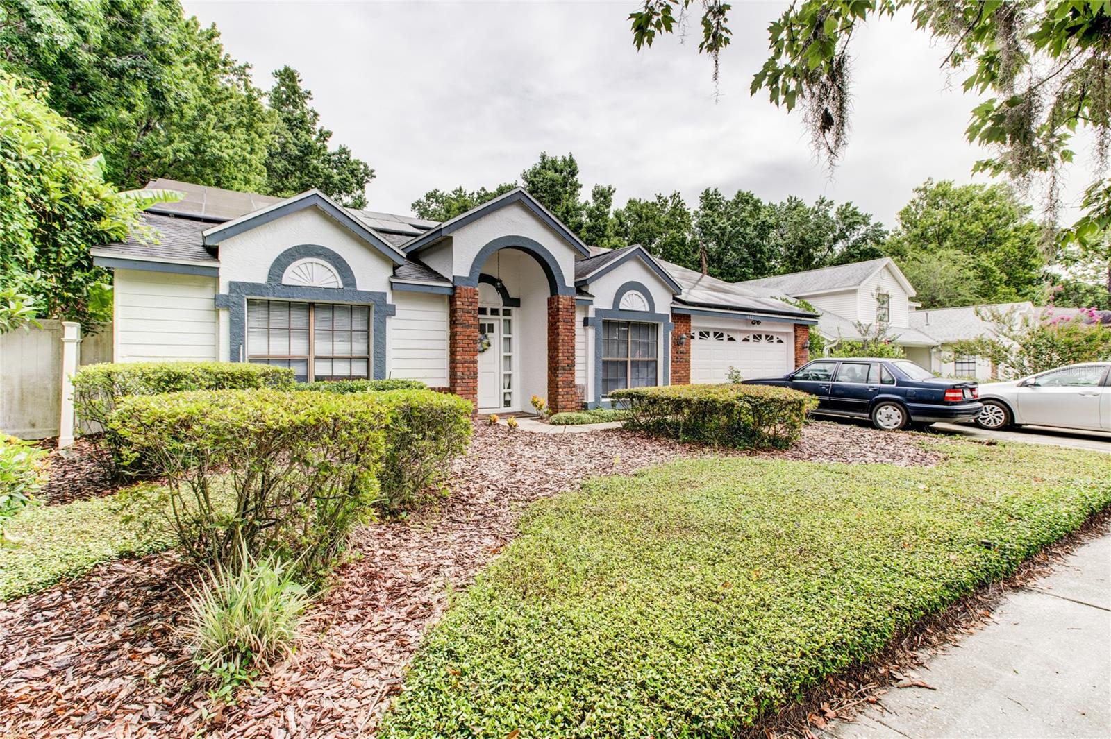 Single Family Residence at 1022 SILCOX BRANCH CIR, OVIEDO, photo 3 of 31