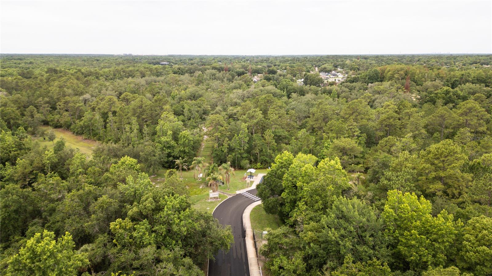 Park Trails - 1022 SILCOX BRANCH CIR, OVIEDO