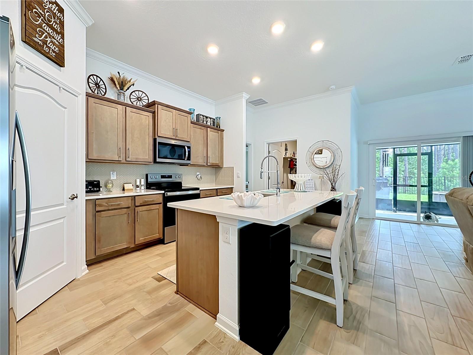 Single Family Residence at 153 GREENWOOD DR, PALM COAST, photo 4 of 44