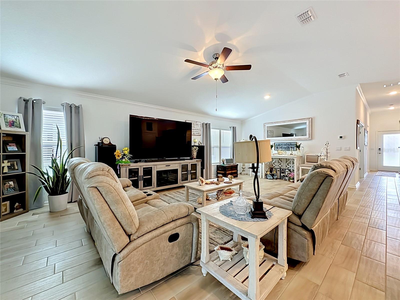 Single Family Residence at 153 GREENWOOD DR, PALM COAST, photo 10 of 44