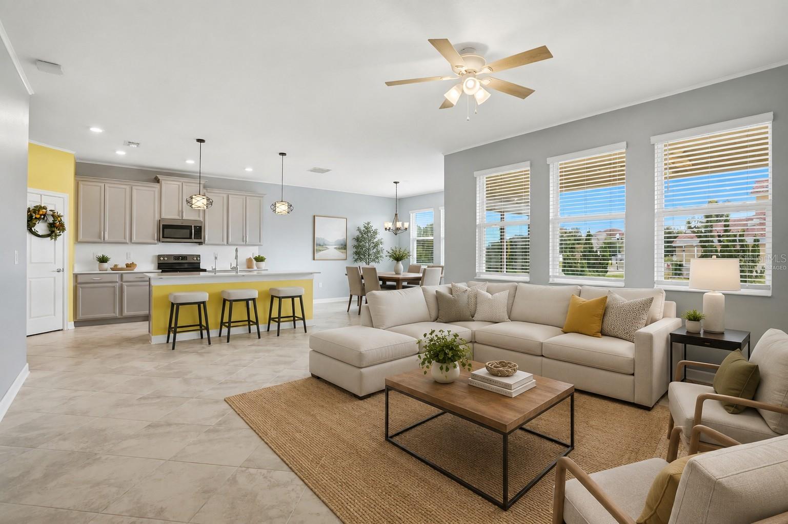 Virtually Staged - 8700 PACIFIC DUNES DR, DAVENPORT