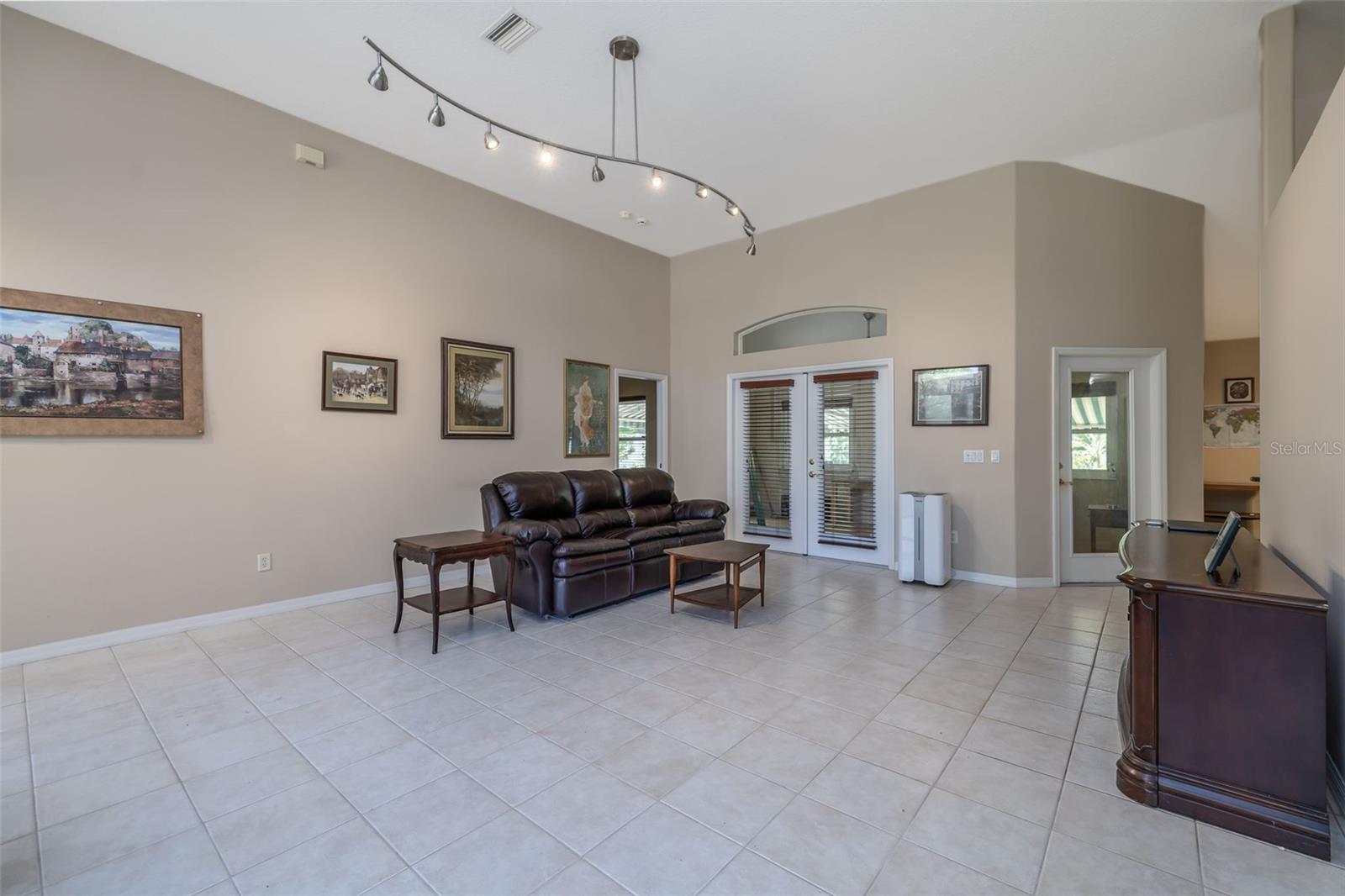 Single Family Residence at 6 FAIRHILL LN, PALM COAST, photo 7 of 73