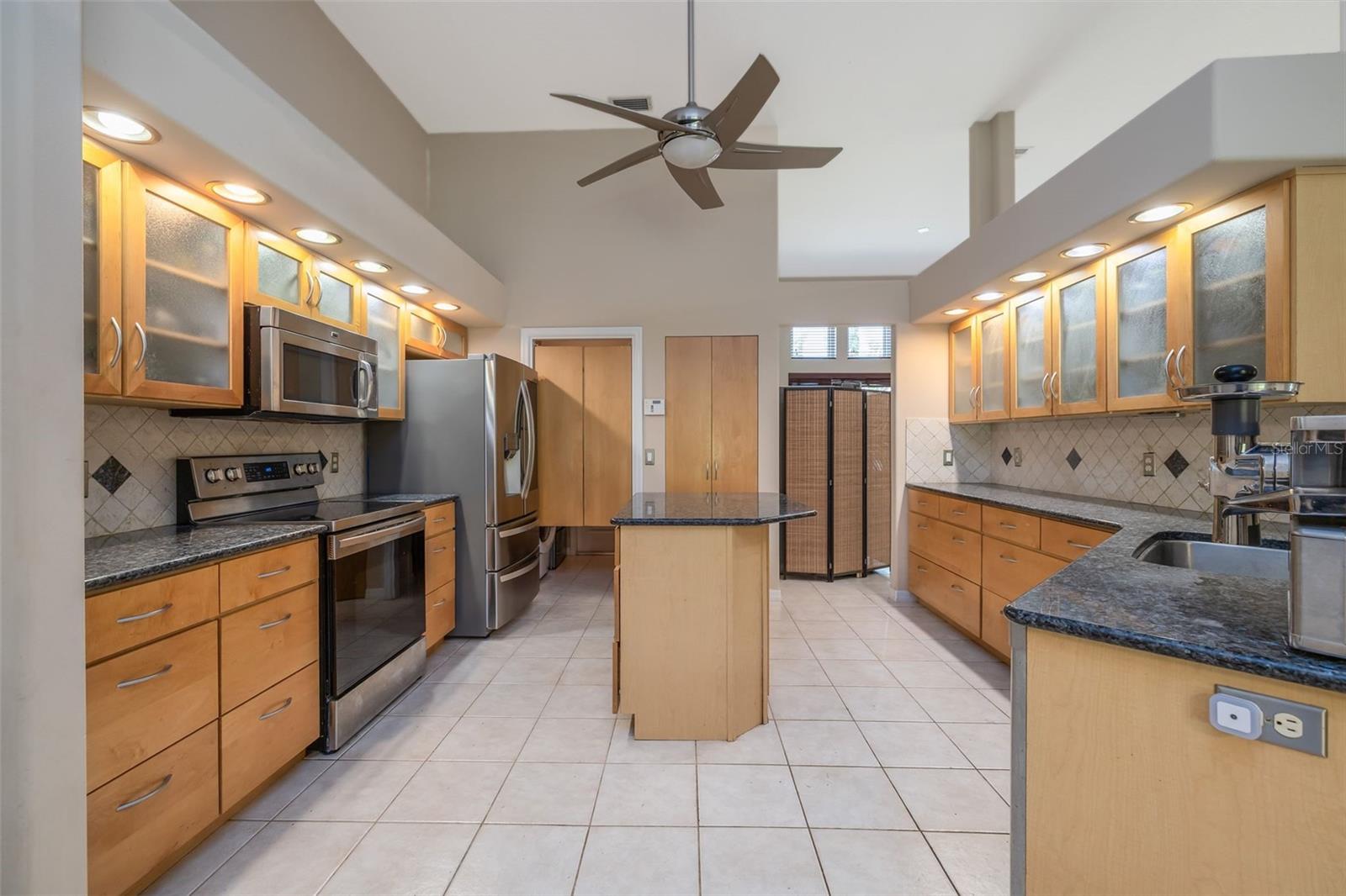 Single Family Residence at 6 FAIRHILL LN, PALM COAST, photo 10 of 73