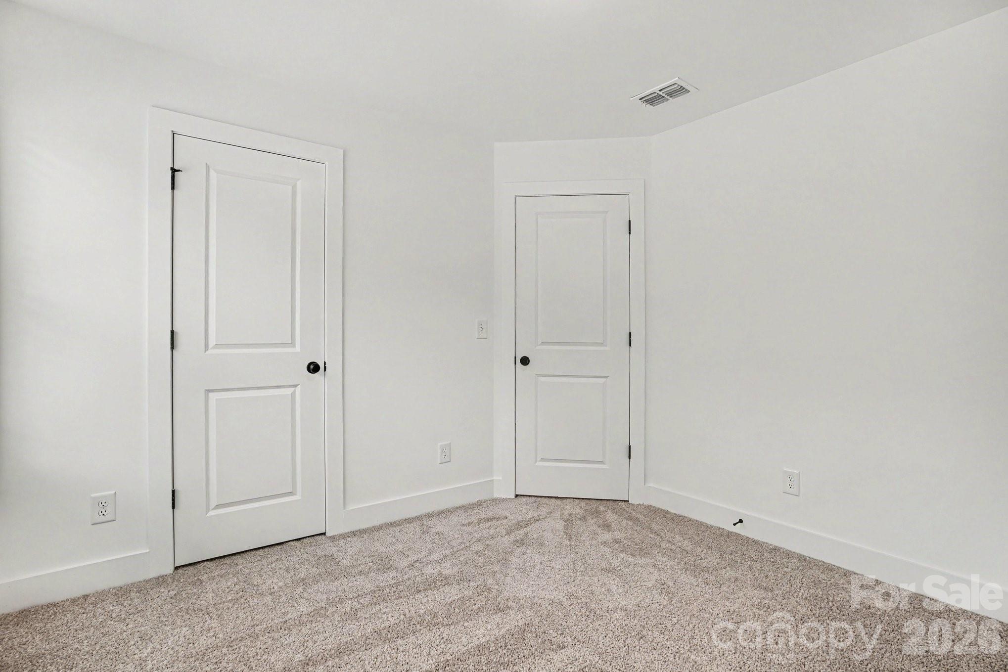 Single Family Residence at 811 Evening Shade Lane, Gastonia, photo 20 of 22