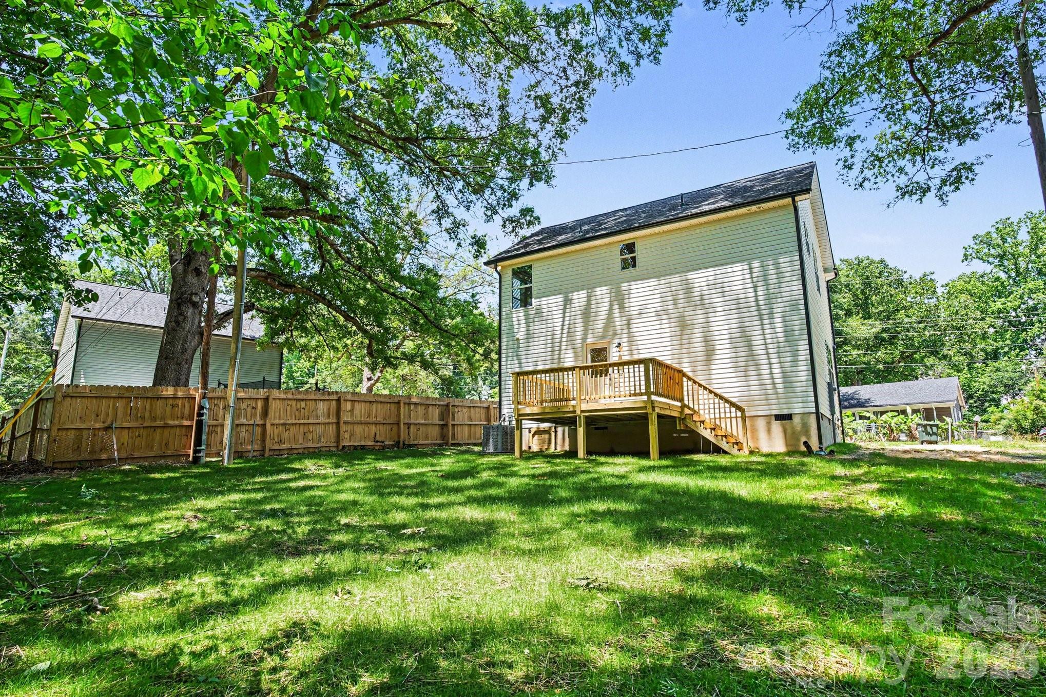 Single Family Residence at 811 Evening Shade Lane, Gastonia, photo 22 of 22