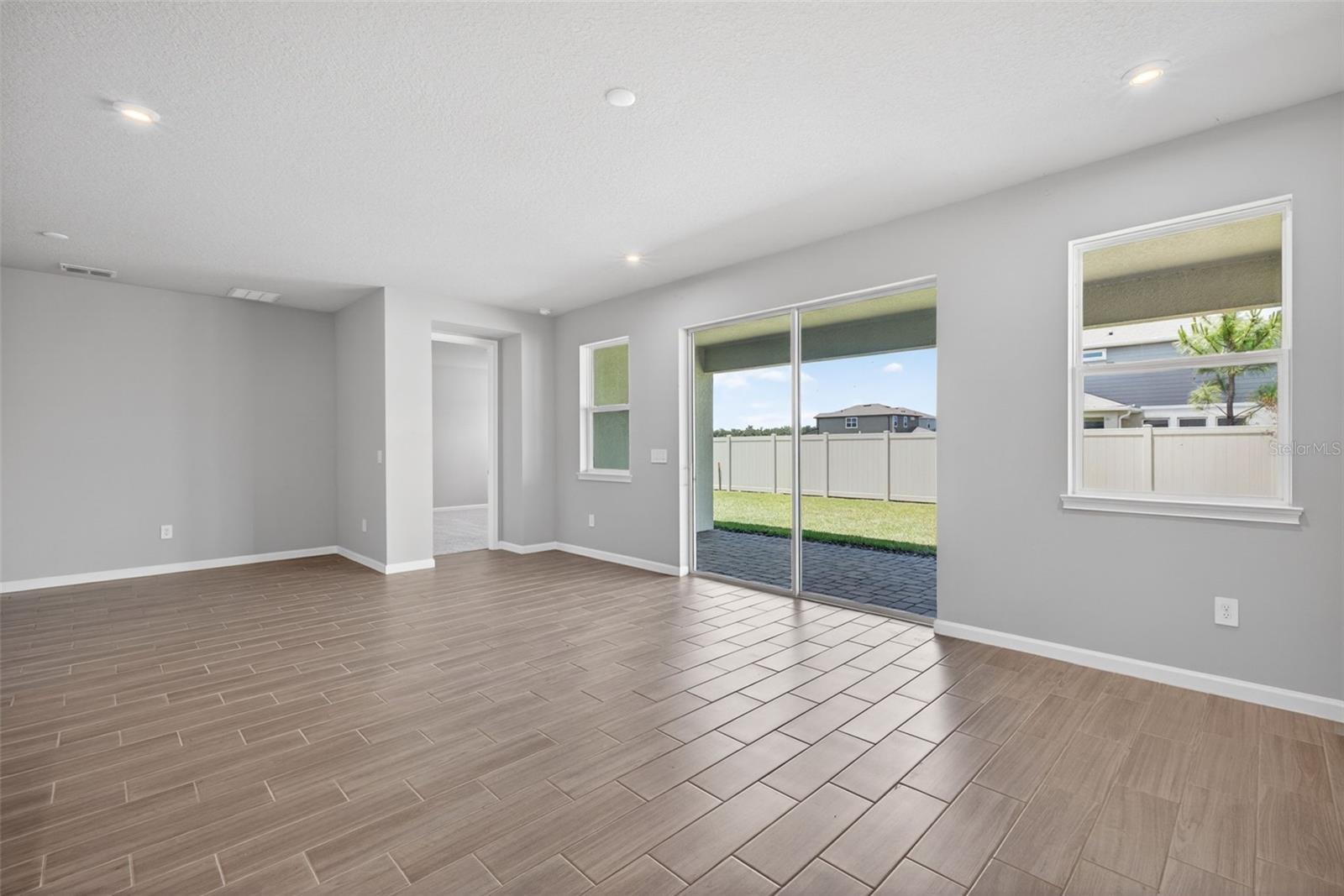 Single Family Residence at 9243 AURELIA AVE, PARRISH, photo 10 of 33