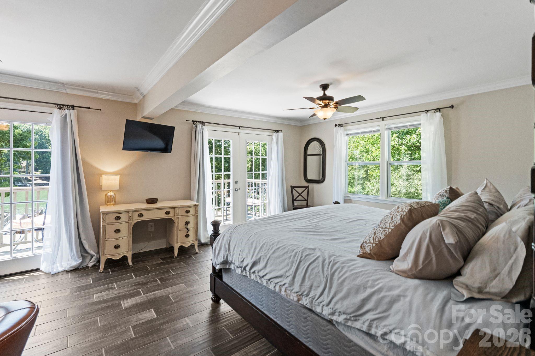 Wake up to Lake Norman views - 383 Sundown Road, Mooresville