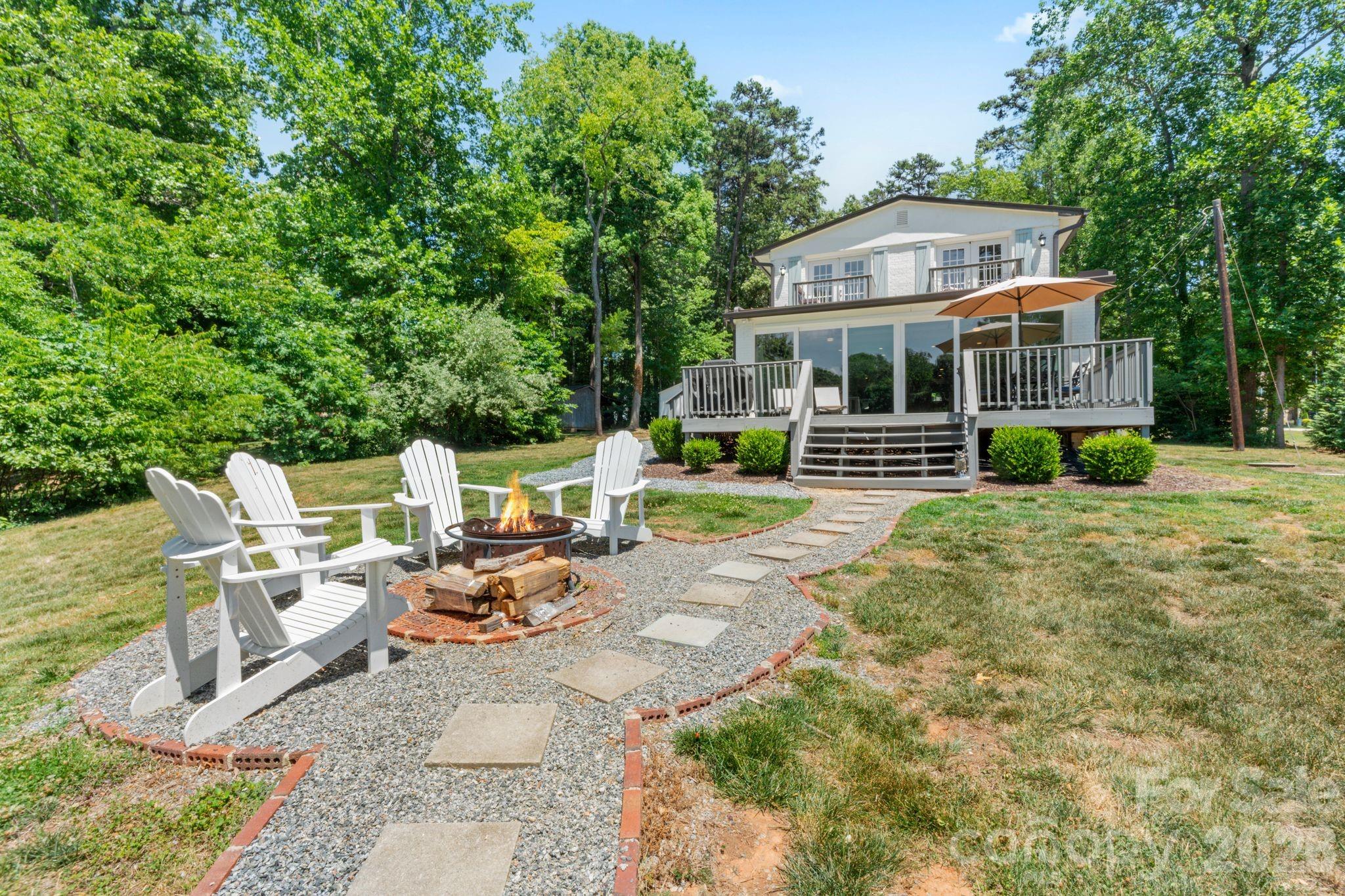 Single Family Residence at 383 Sundown Road, Mooresville, photo 33 of 42