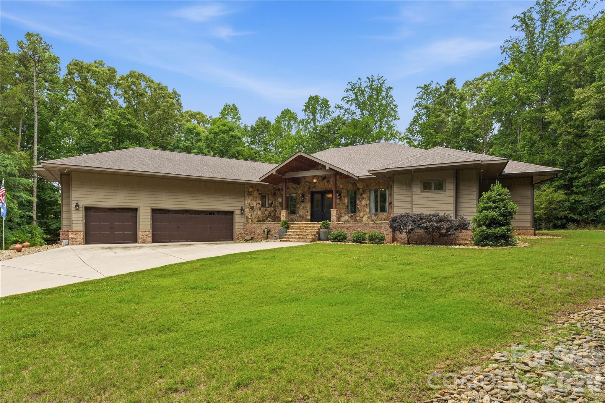 9860 Harvest Lane