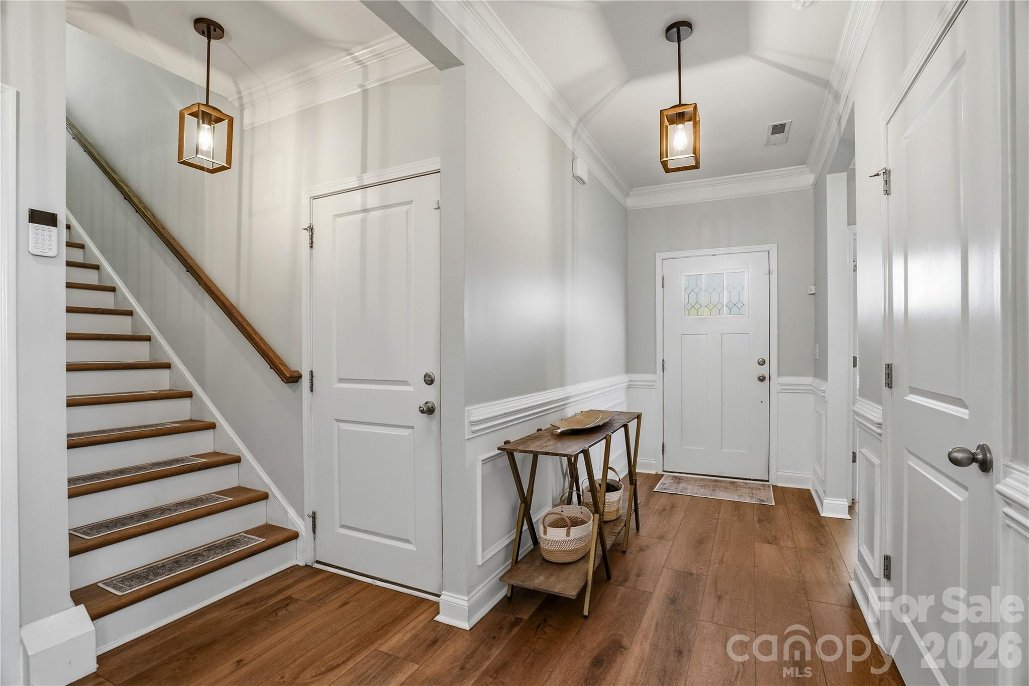 Single Family Residence at 2274 Seagull Drive, Denver, photo 9 of 37