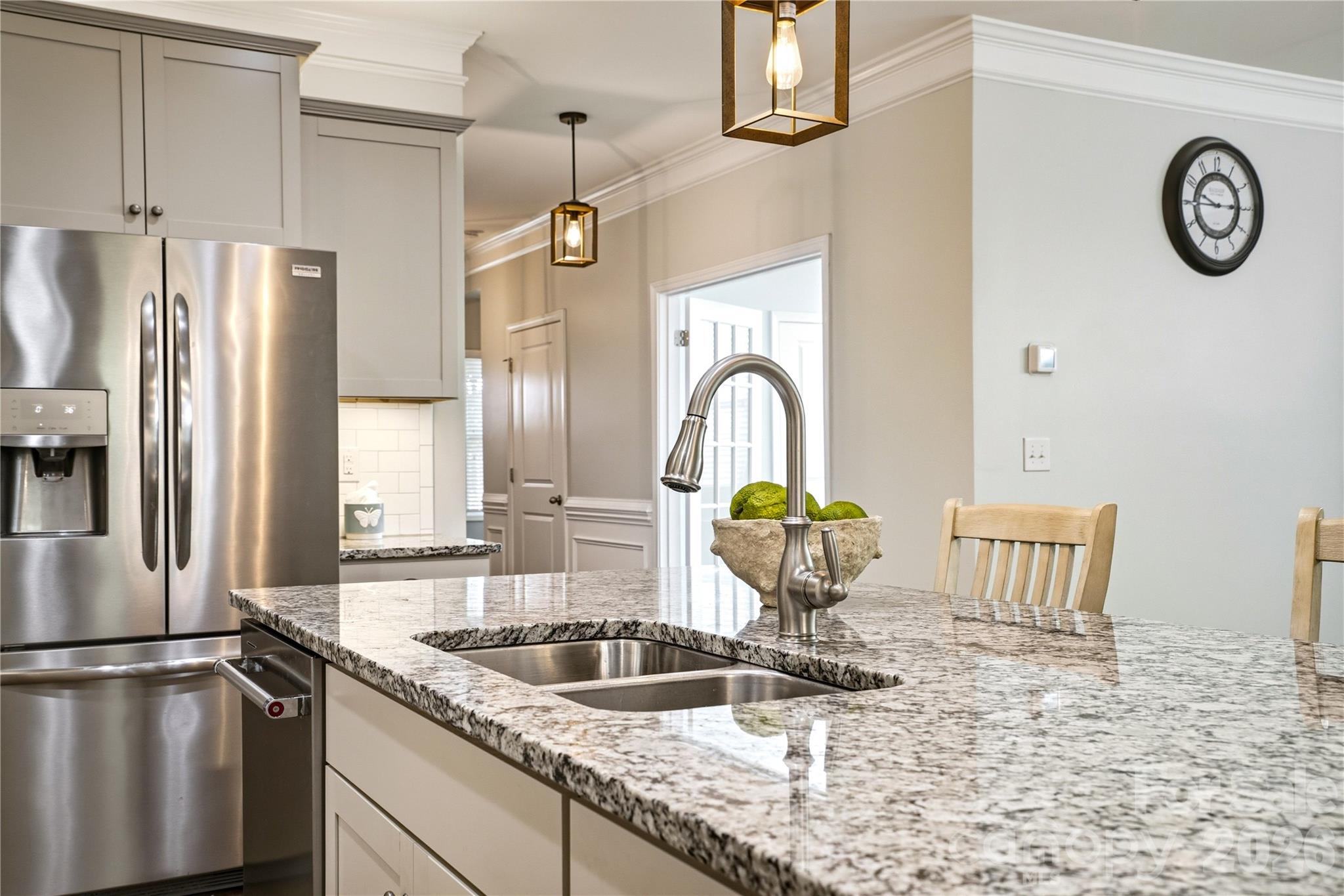 Single Family Residence at 2274 Seagull Drive, Denver, photo 11 of 37