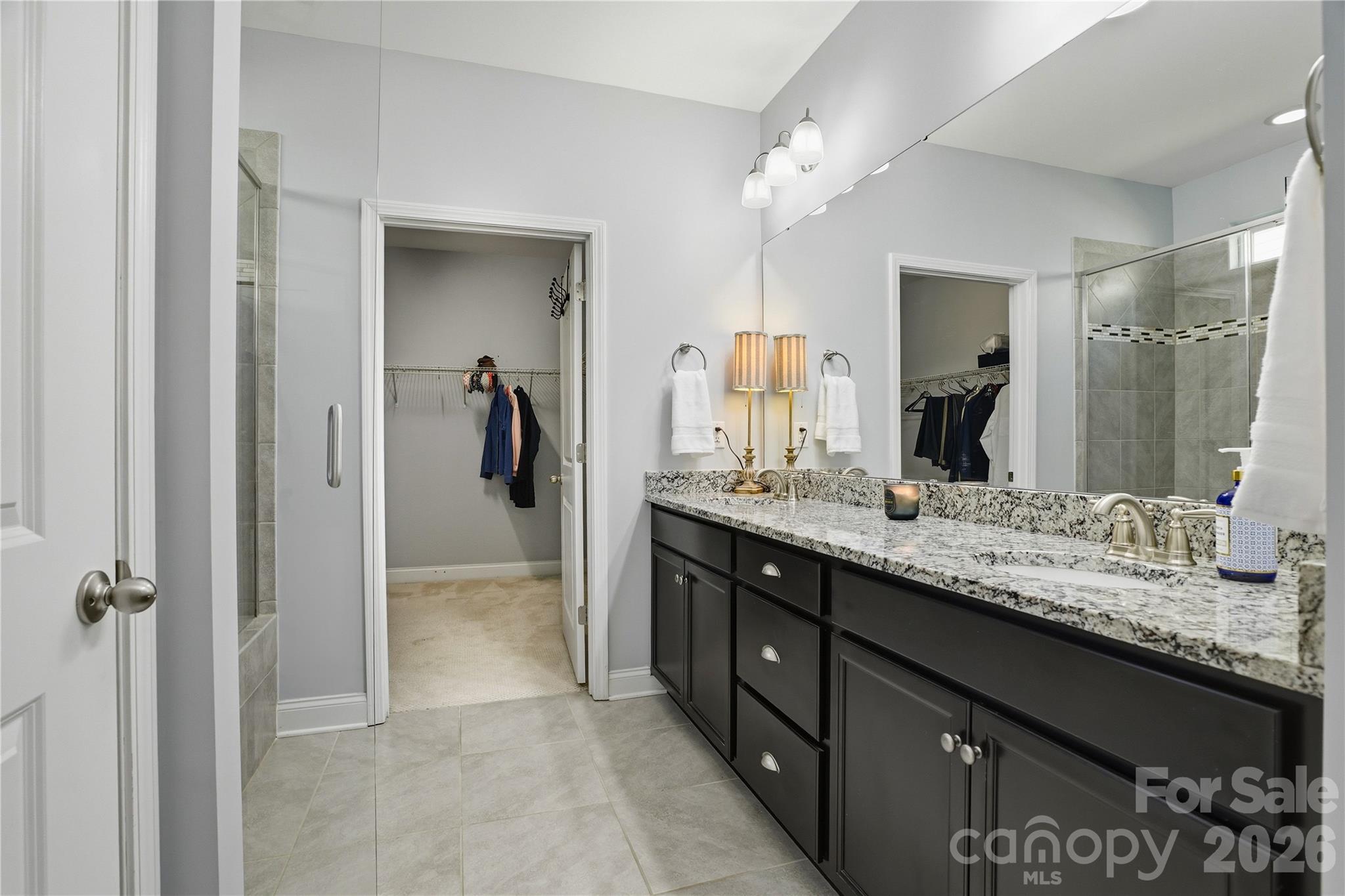 Single Family Residence at 2274 Seagull Drive, Denver, photo 19 of 37