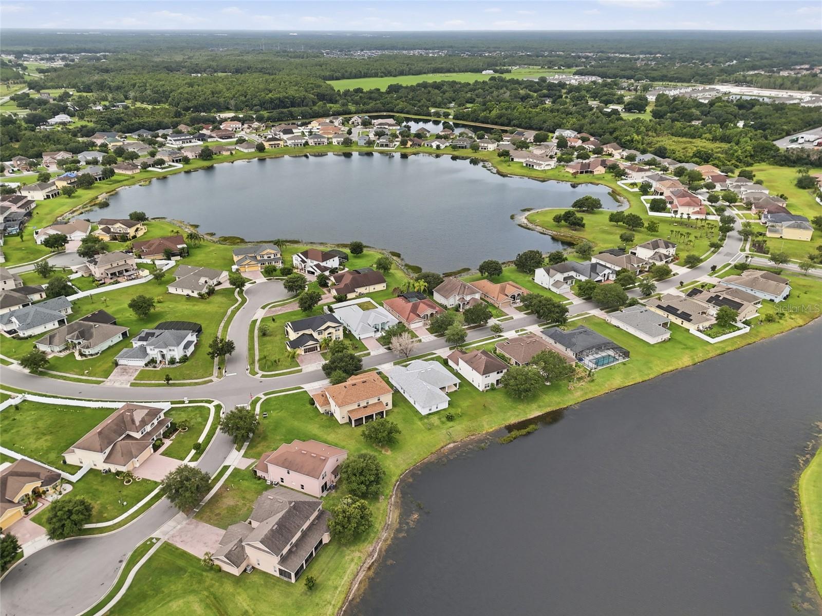 Single Family Residence at 2901 SWEETSPIRE CIR, KISSIMMEE, photo 50 of 55