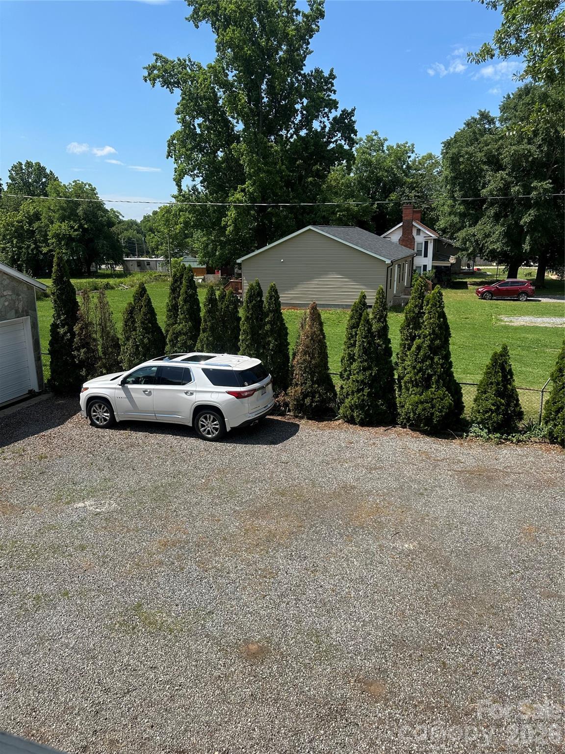 very large driveway - 1407 N College Avenue, Newton