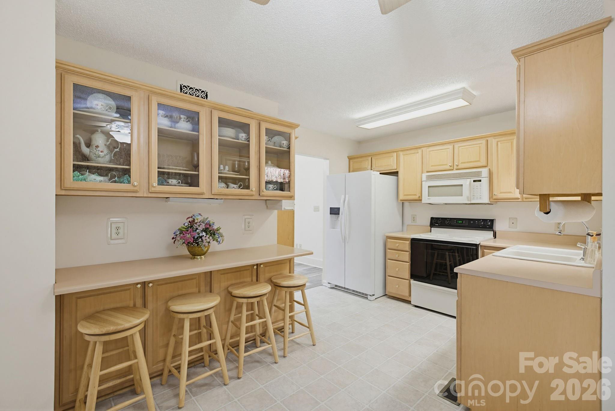 Single Family Residence at 104 Willowbrook Drive, Thomasville, photo 19 of 48