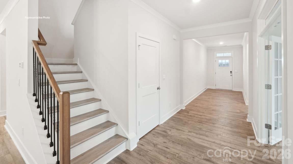Single Family Residence at 7050 Wishing Well Way, York, photo 3 of 37