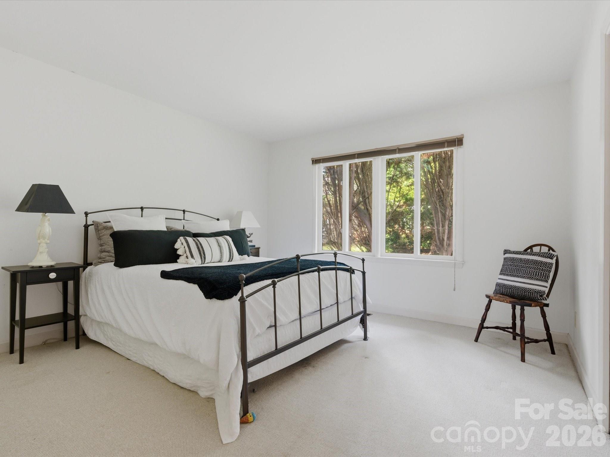Single Family Residence at 26 Honeysuckle Woods, Clover, photo 16 of 32