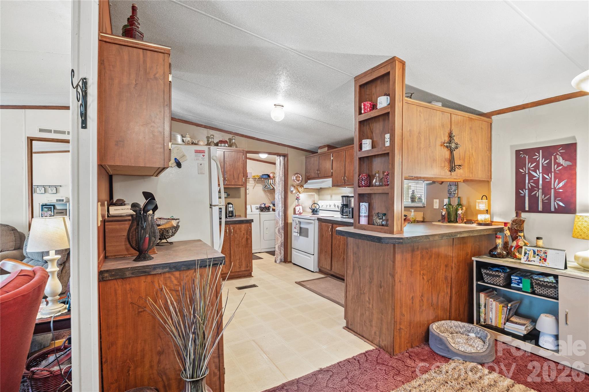 Lots of space. - 323 Carlyle Road, Troutman