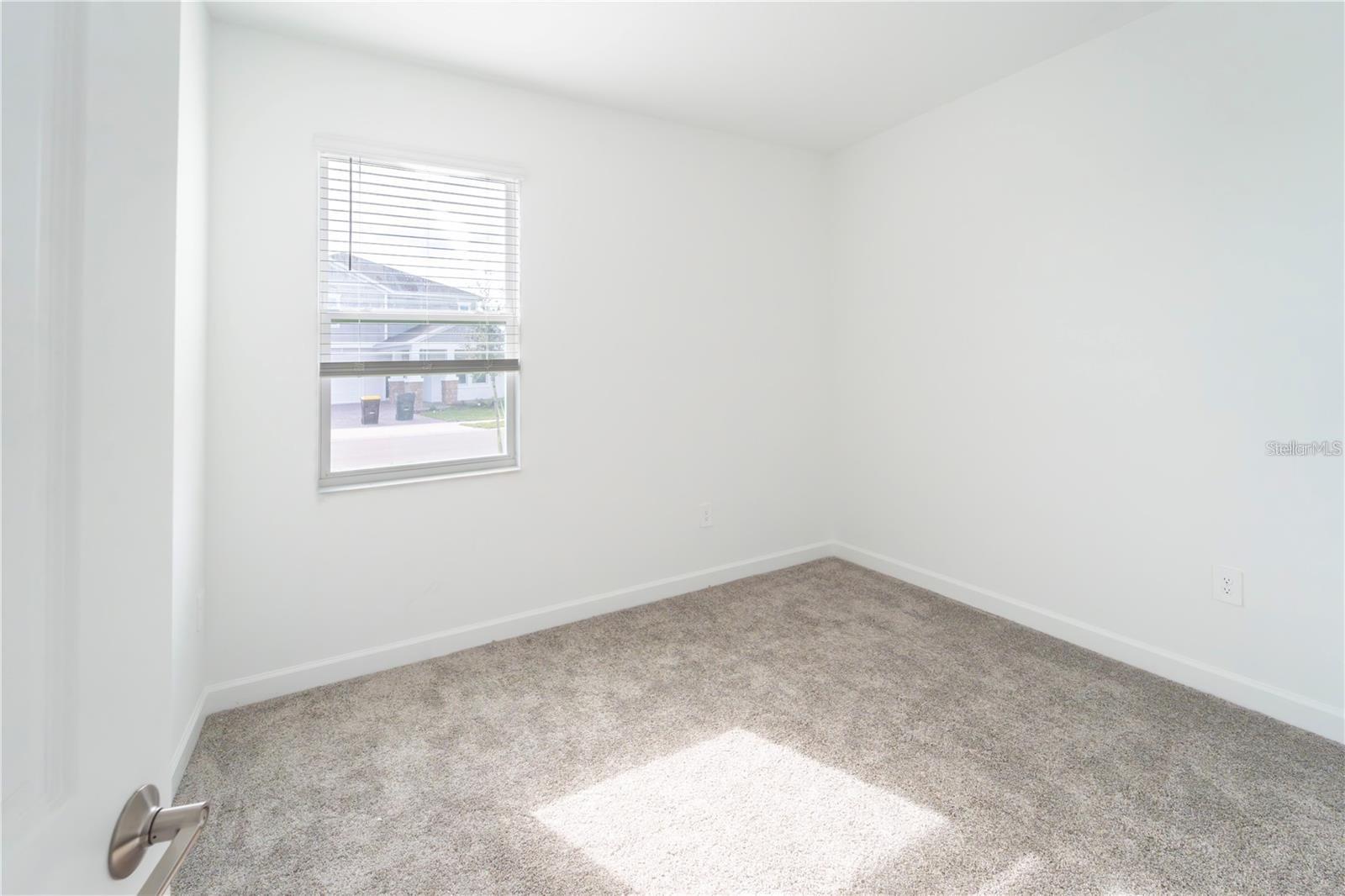 Single Family Residence at 4032 REDBRIDGE LOOP, DAVENPORT, photo 9 of 15