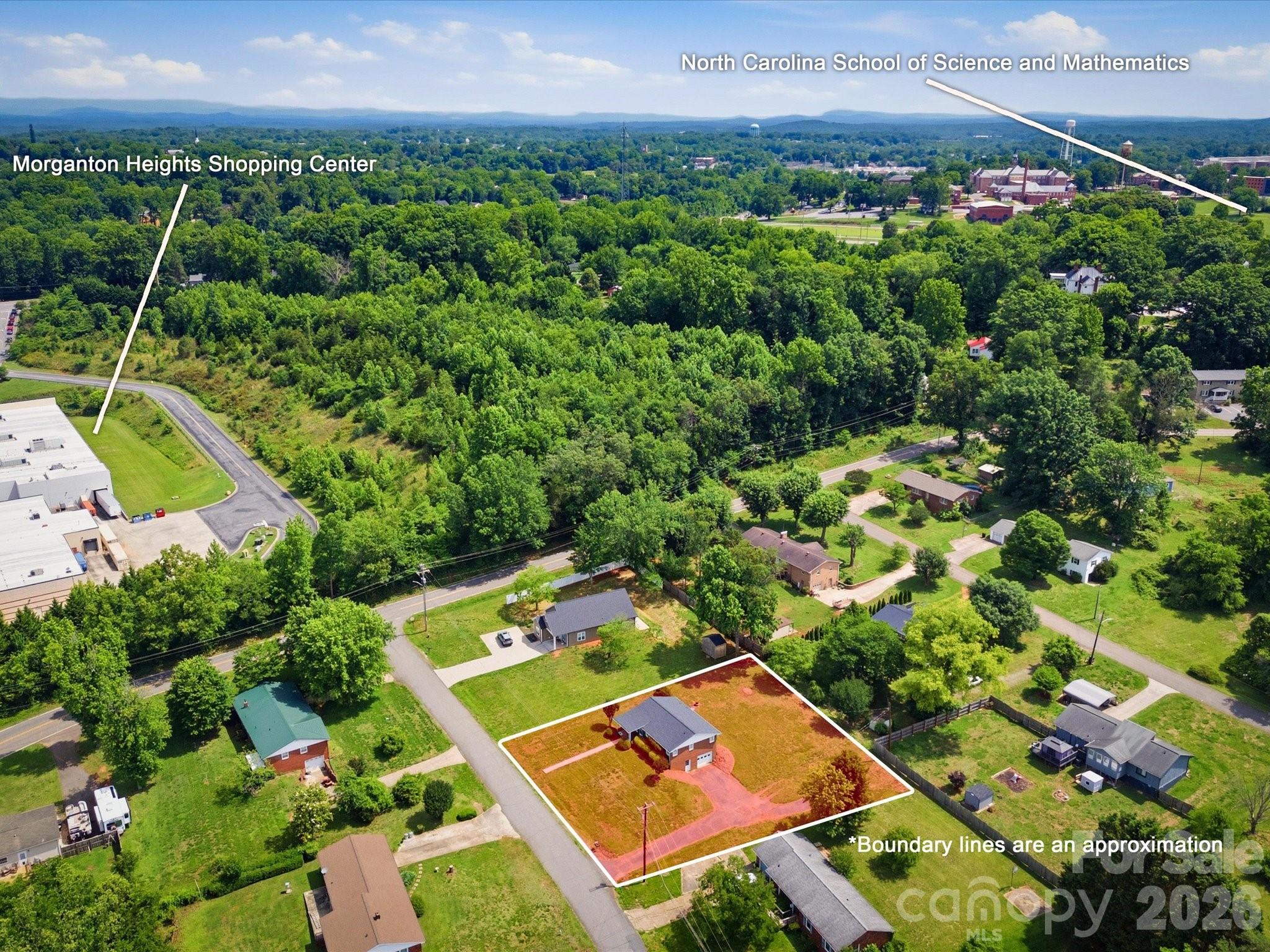 Single Family Residence at 132 Starmount Circle, Morganton, photo 7 of 31