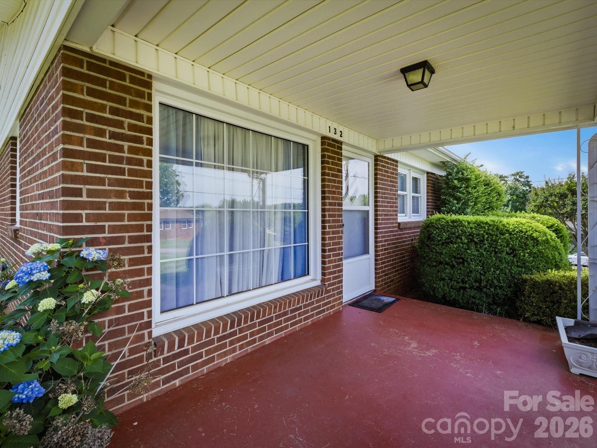 Single Family Residence at 132 Starmount Circle, Morganton, photo 17 of 31