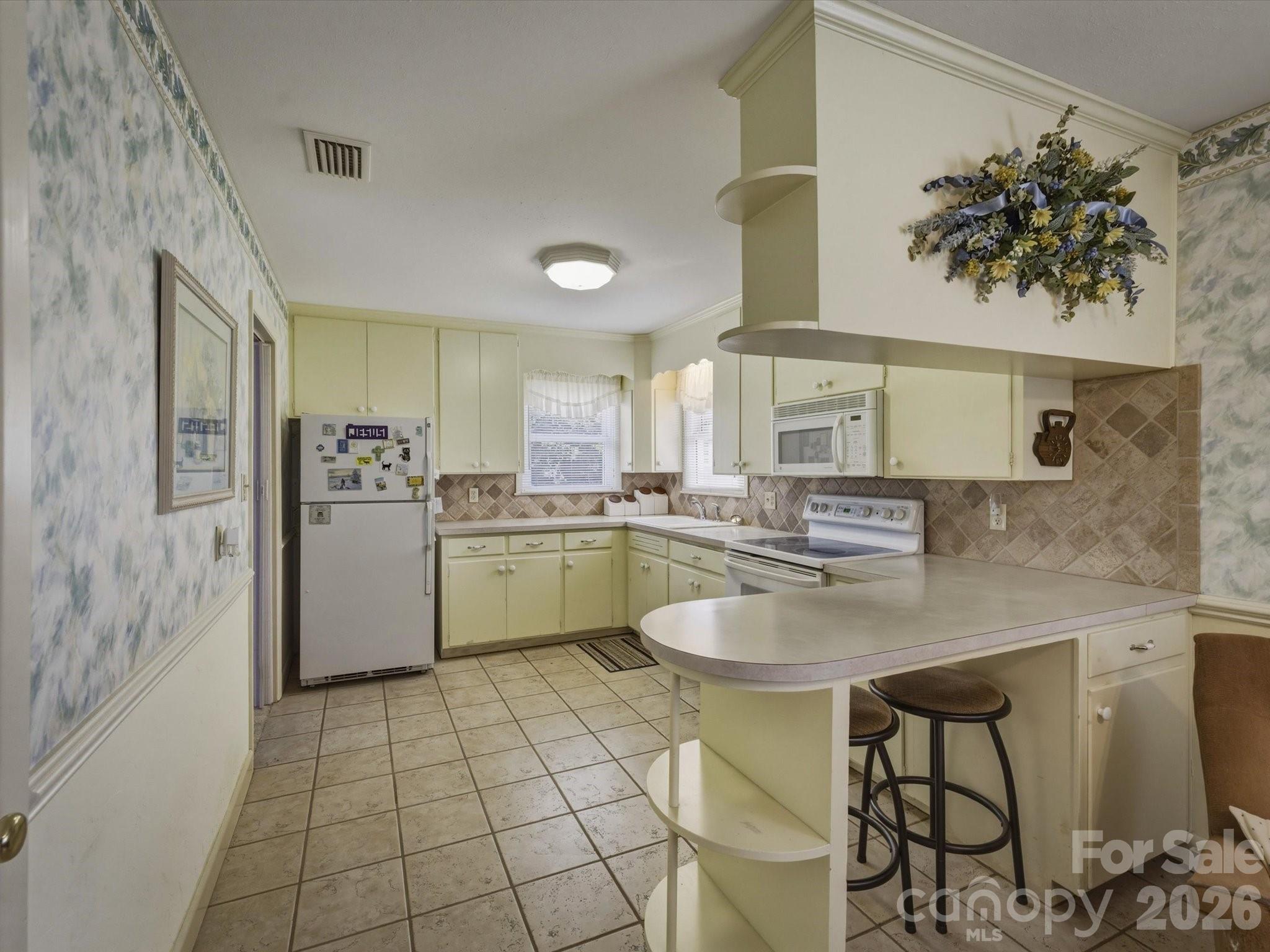 Single Family Residence at 132 Starmount Circle, Morganton, photo 22 of 31