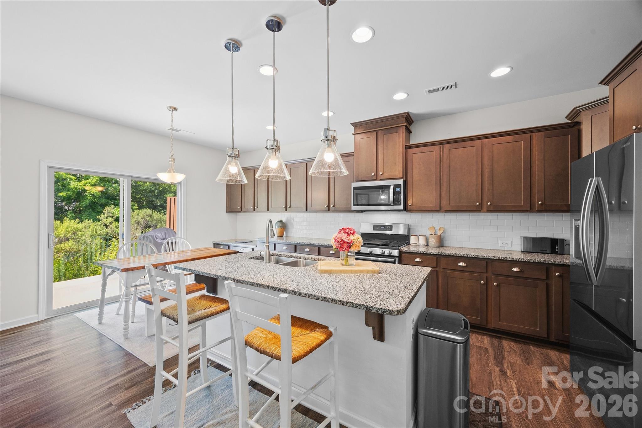 Townhouse at 625 Amber Meadows Way, Tega Cay, photo 15 of 48