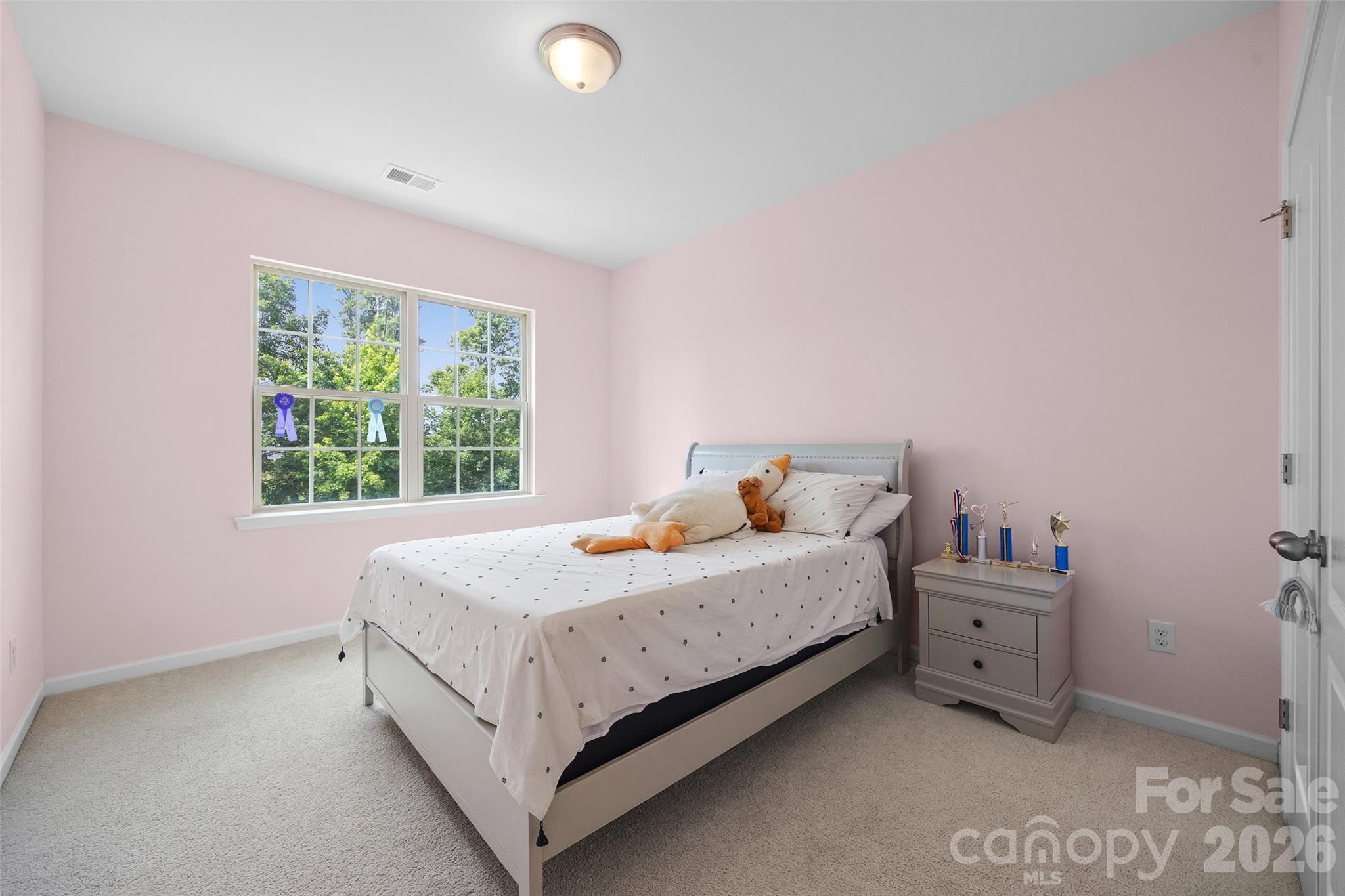 Townhouse at 625 Amber Meadows Way, Tega Cay, photo 23 of 48