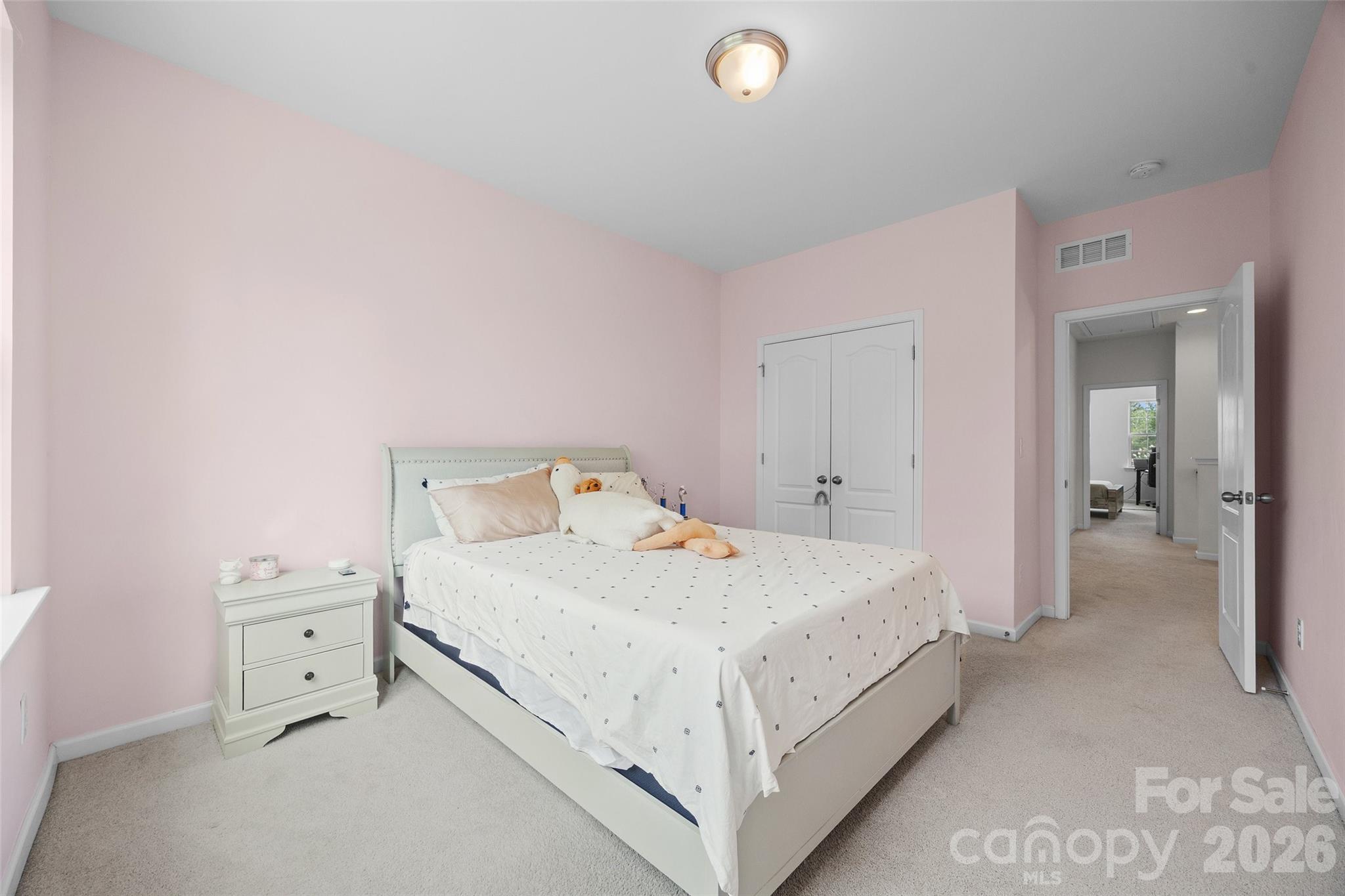 Townhouse at 625 Amber Meadows Way, Tega Cay, photo 24 of 48