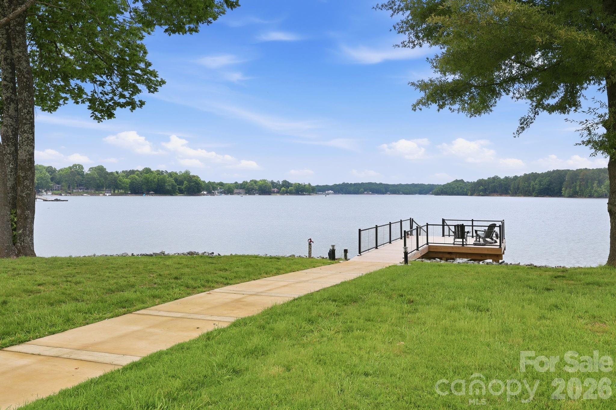 Walk way to serenity - 420 Skysail Road, Salisbury