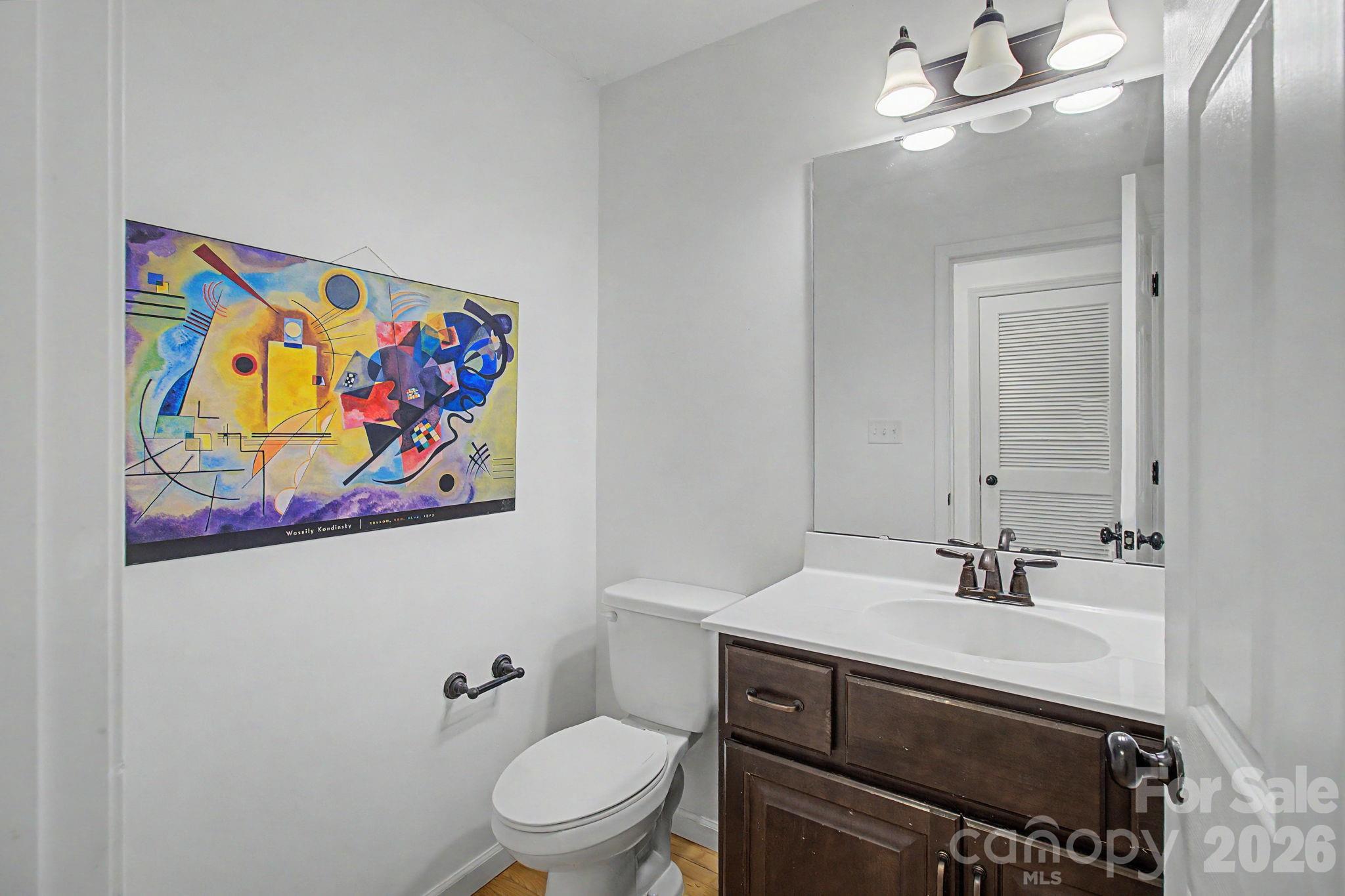 Main level half bath - 31 Yarrow Meadow Road, Weaverville