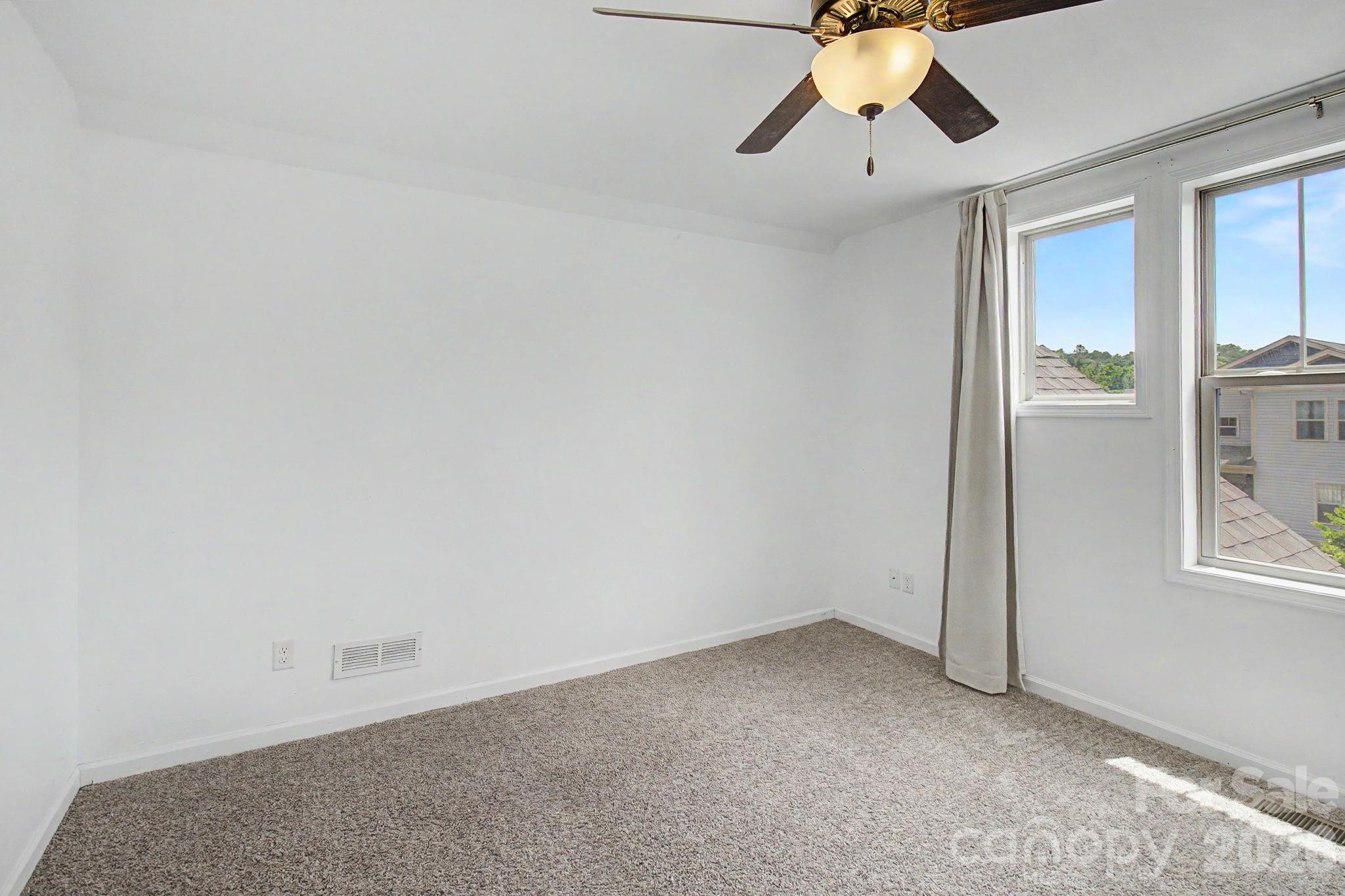 Single Family Residence at 31 Yarrow Meadow Road, Weaverville, photo 33 of 48